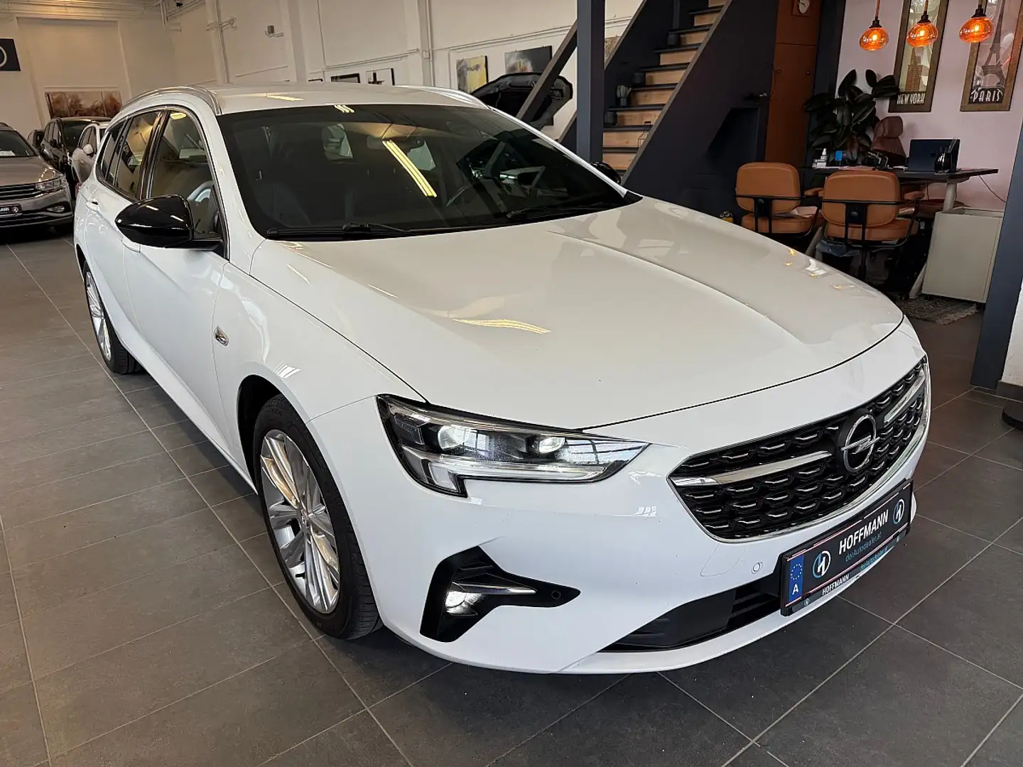 Opel Insignia ST 1,5 CDTI DVH Business Aut, el.Sportsitze,Tei... Wit - 1