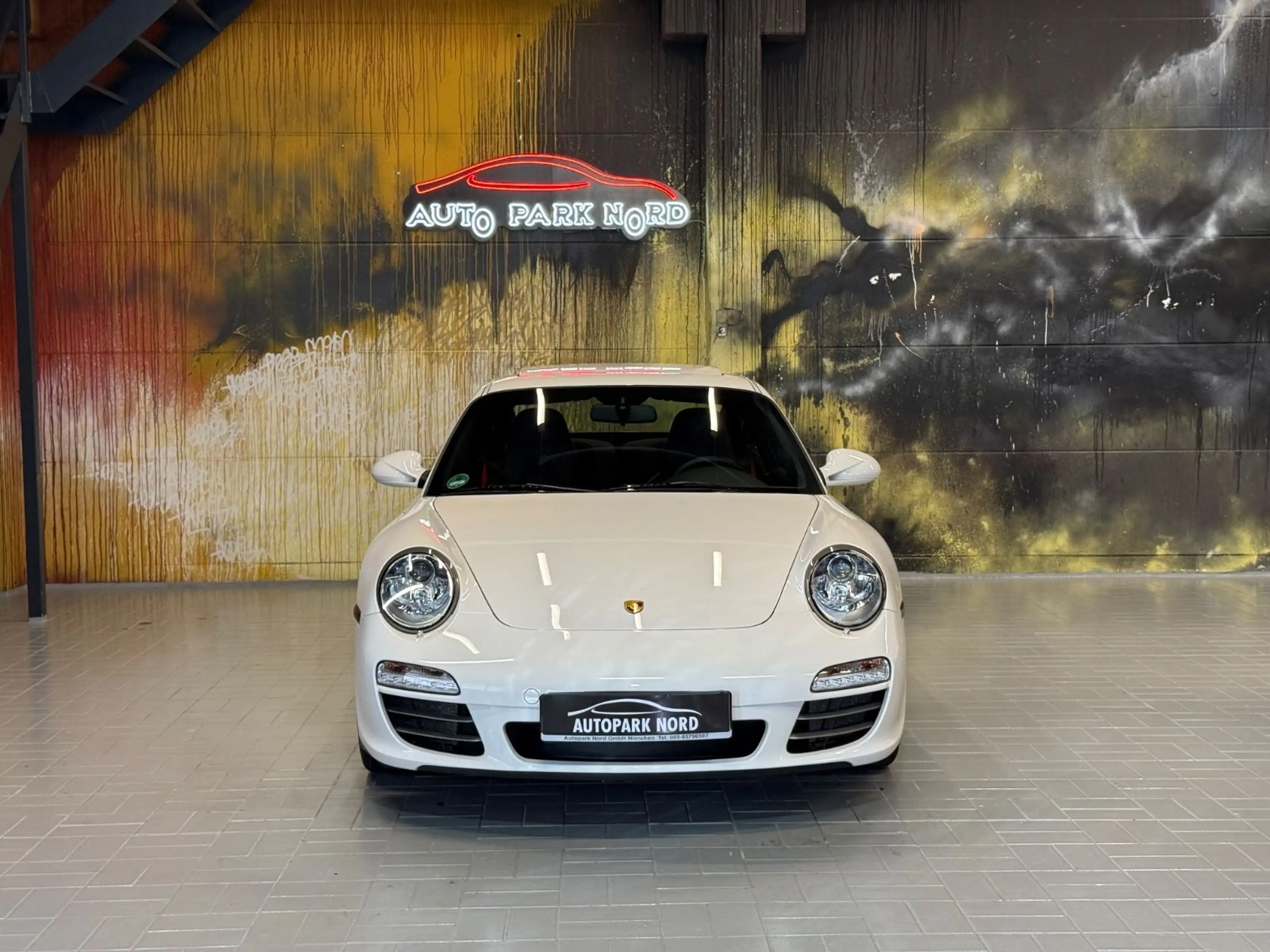 Porsche 911 Carrera 4S Coupe EL.GSD~LEDER~NAVI~BOSE~ — photo 2