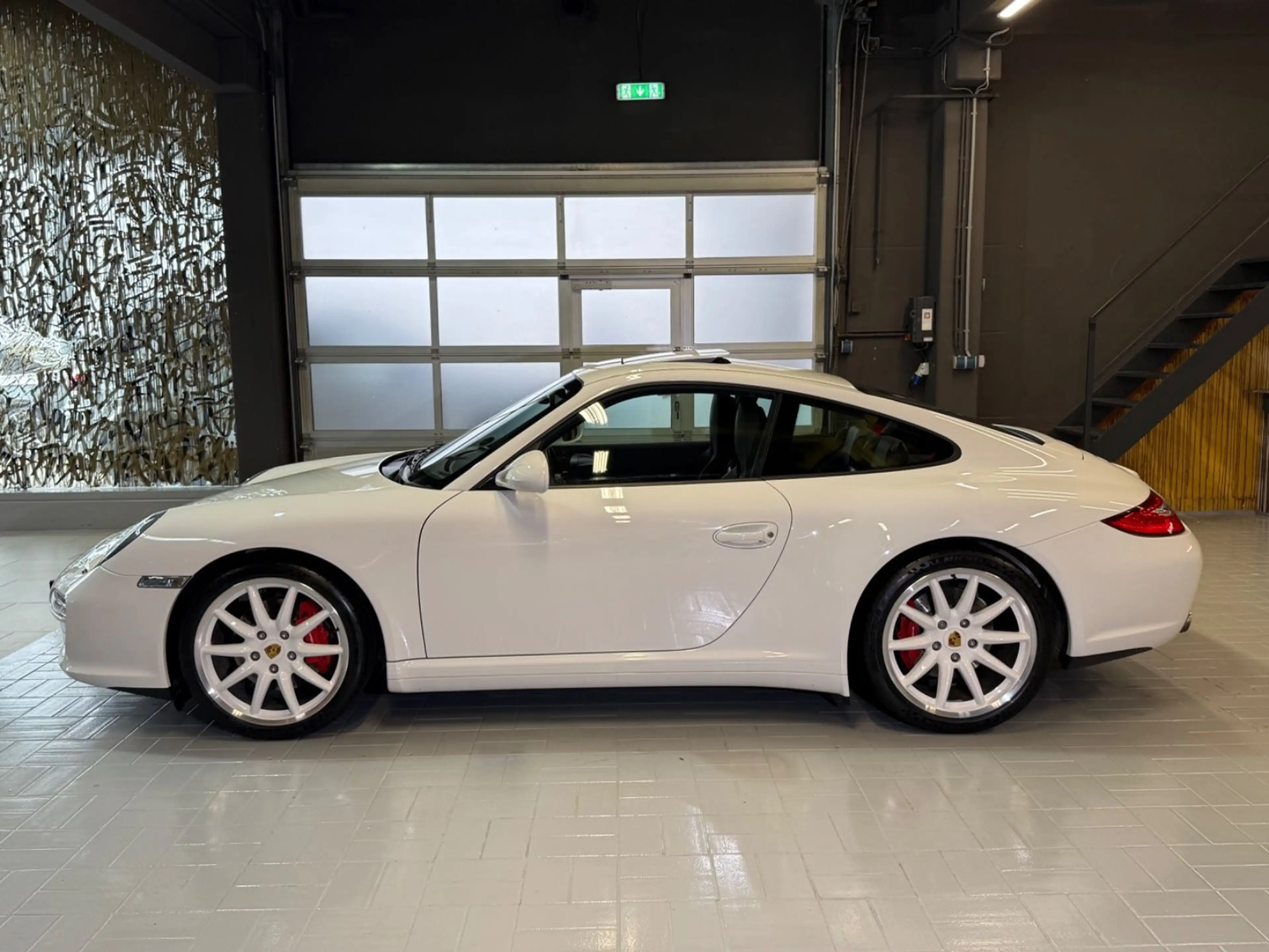 Porsche 911 Carrera 4S Coupe EL.GSD~LEDER~NAVI~BOSE~ — photo 3