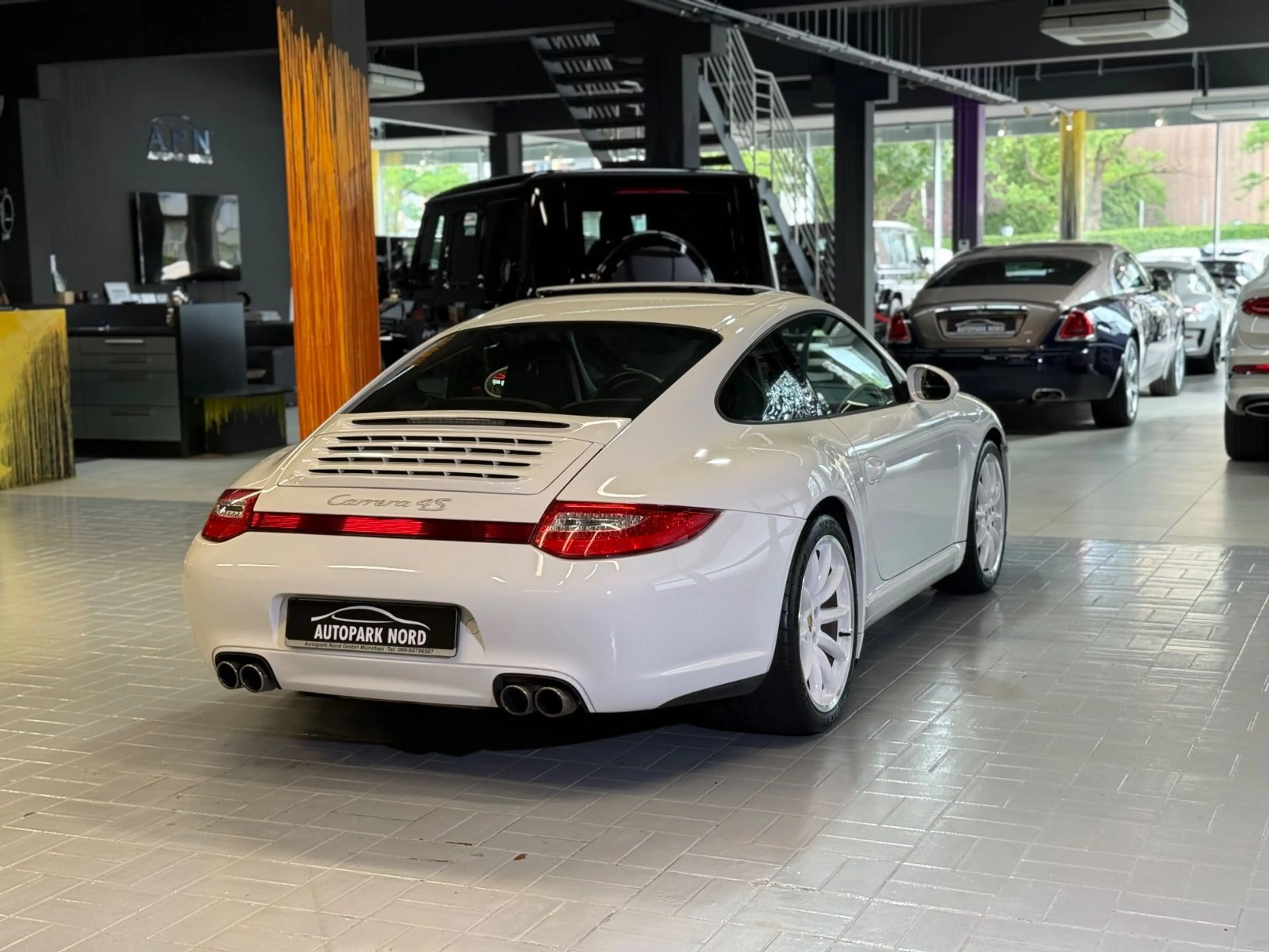 Porsche 911 Carrera 4S Coupe EL.GSD~LEDER~NAVI~BOSE~ — photo 7