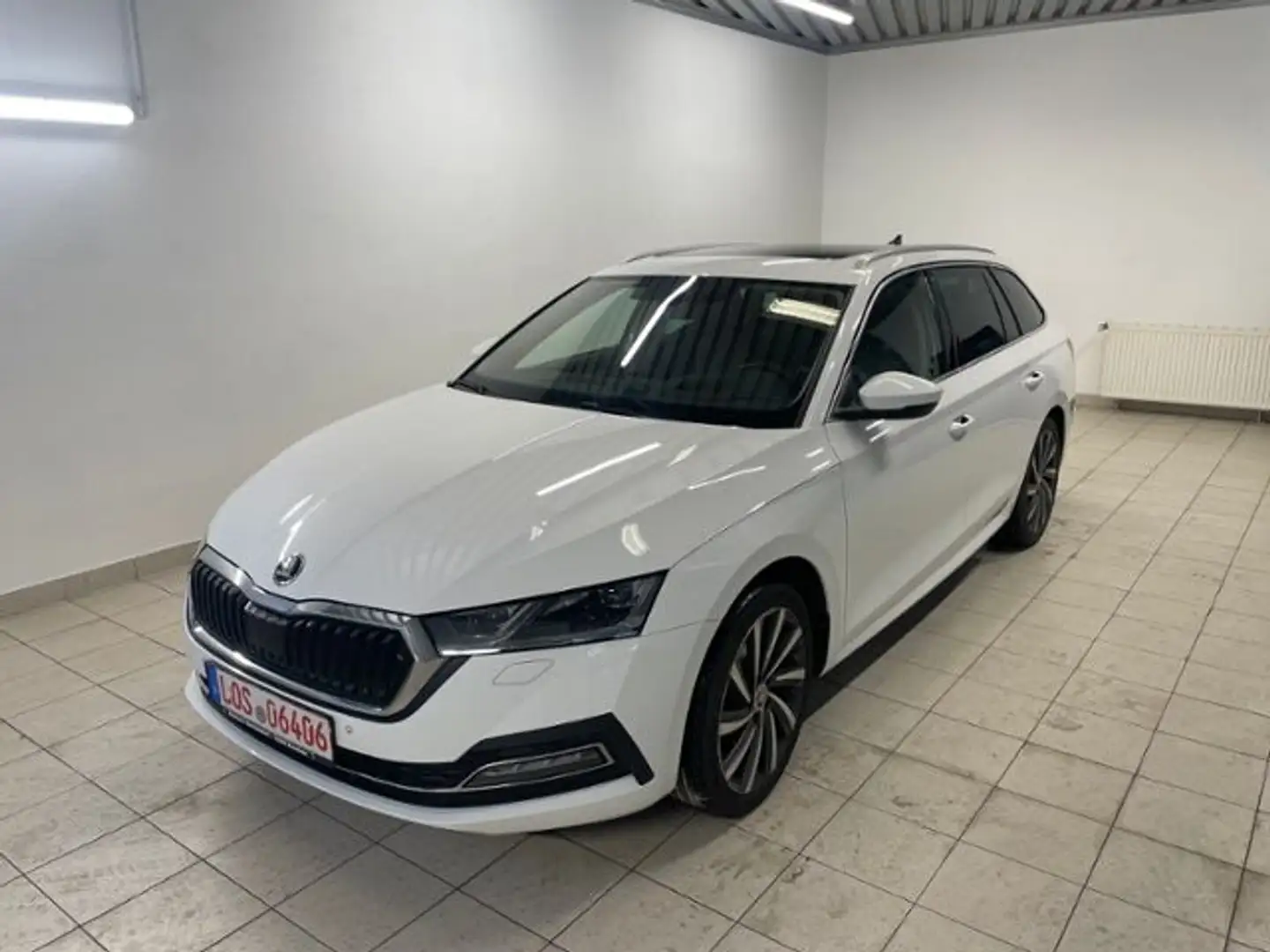 Skoda Octavia Combi Style Weiß - 2
