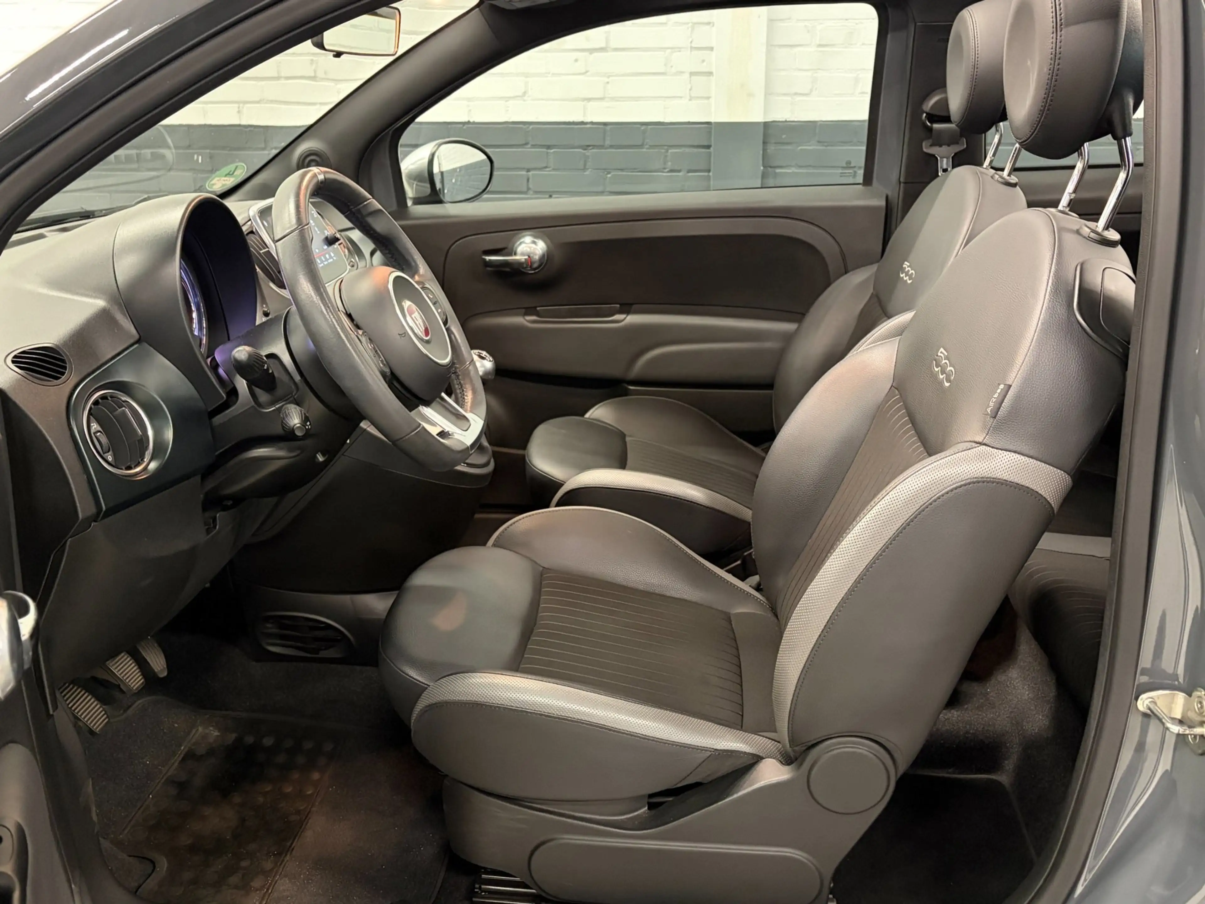 Fiat 500C Cabrio 1.0 Hybrid Rockstar Sport Leder / Navi / Lu — photo 9