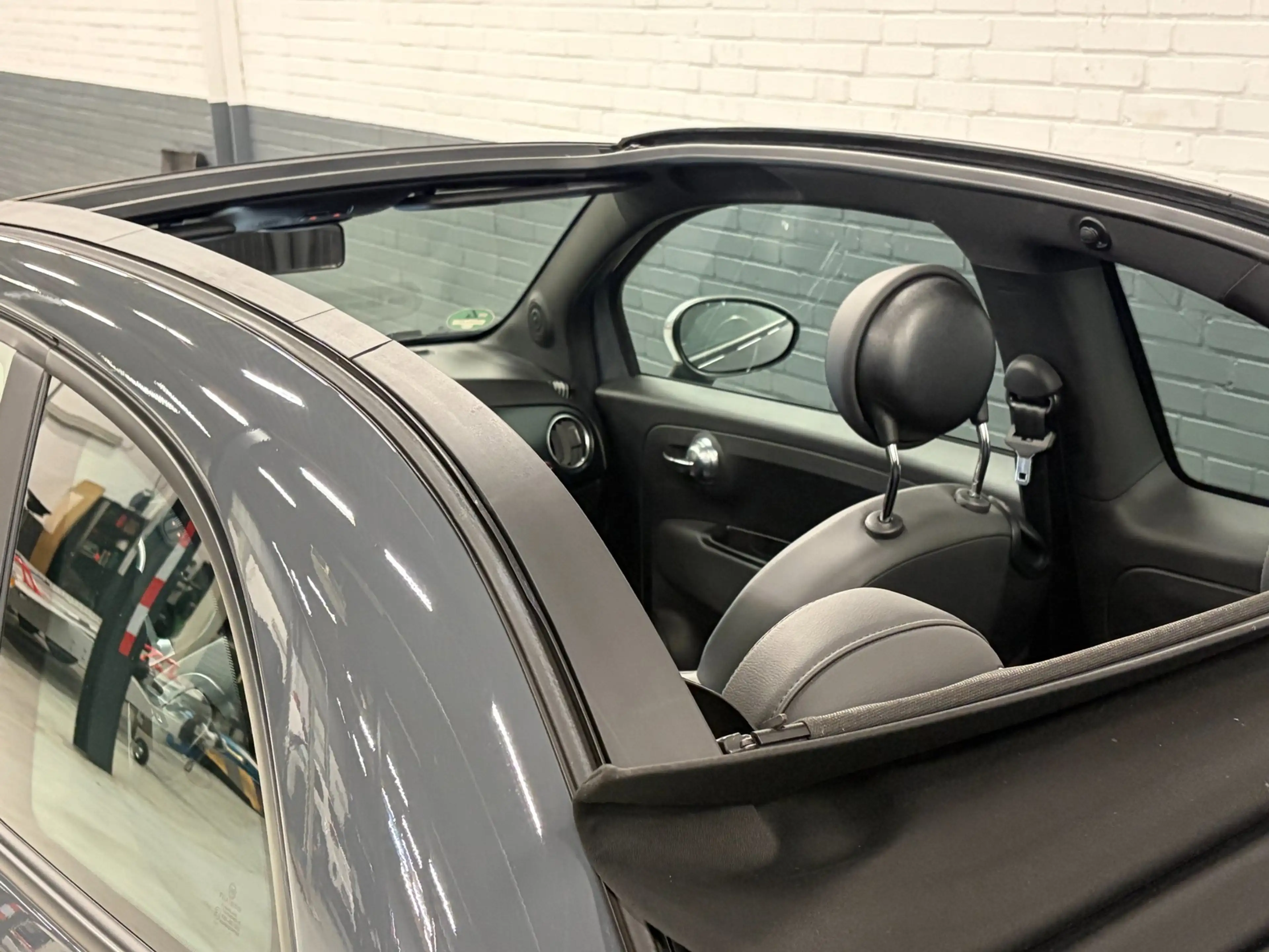 Fiat 500C Cabrio 1.0 Hybrid Rockstar Sport Leder / Navi / Lu — photo 21