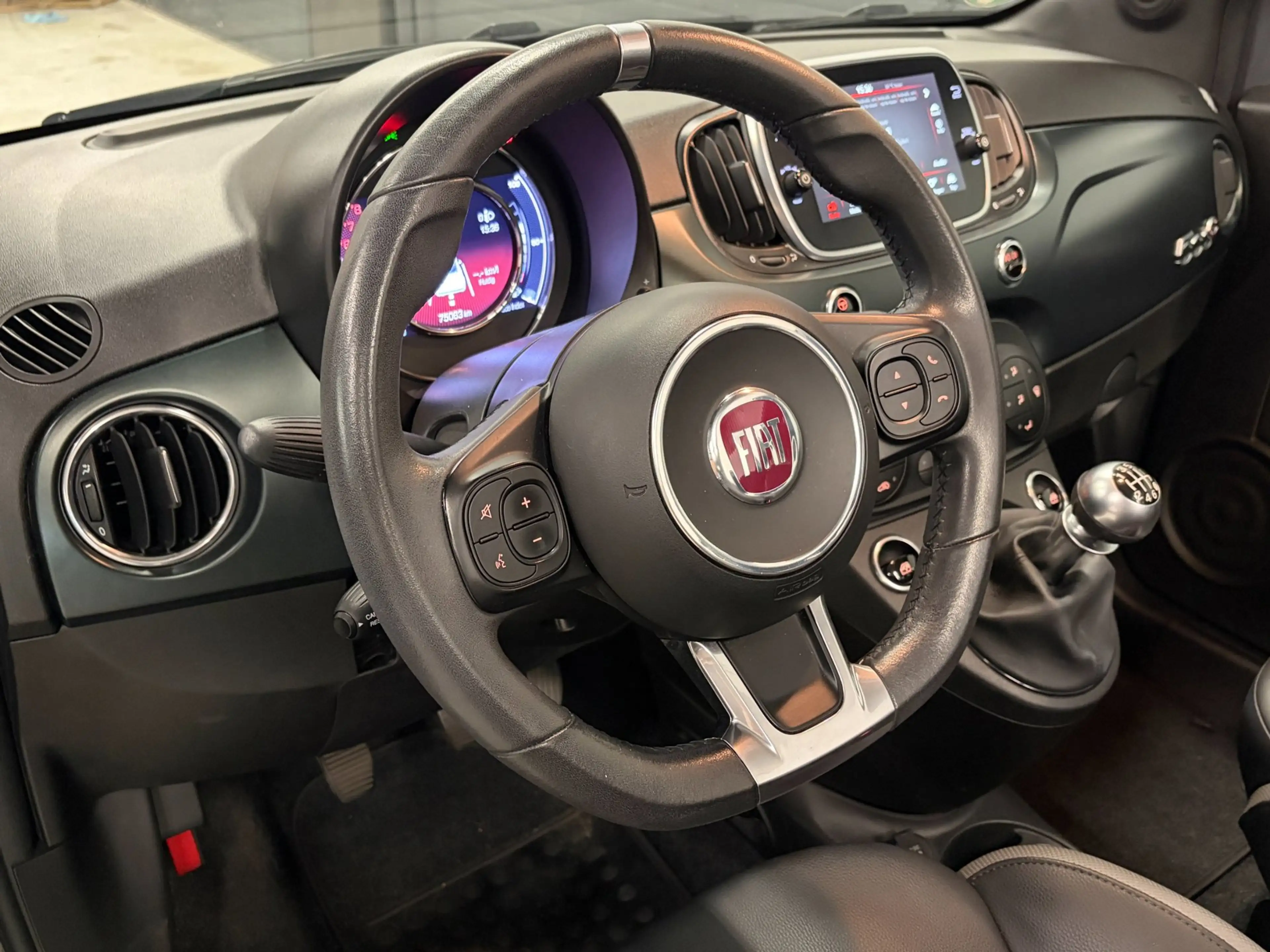 Fiat 500C Cabrio 1.0 Hybrid Rockstar Sport Leder / Navi / Lu — photo 10