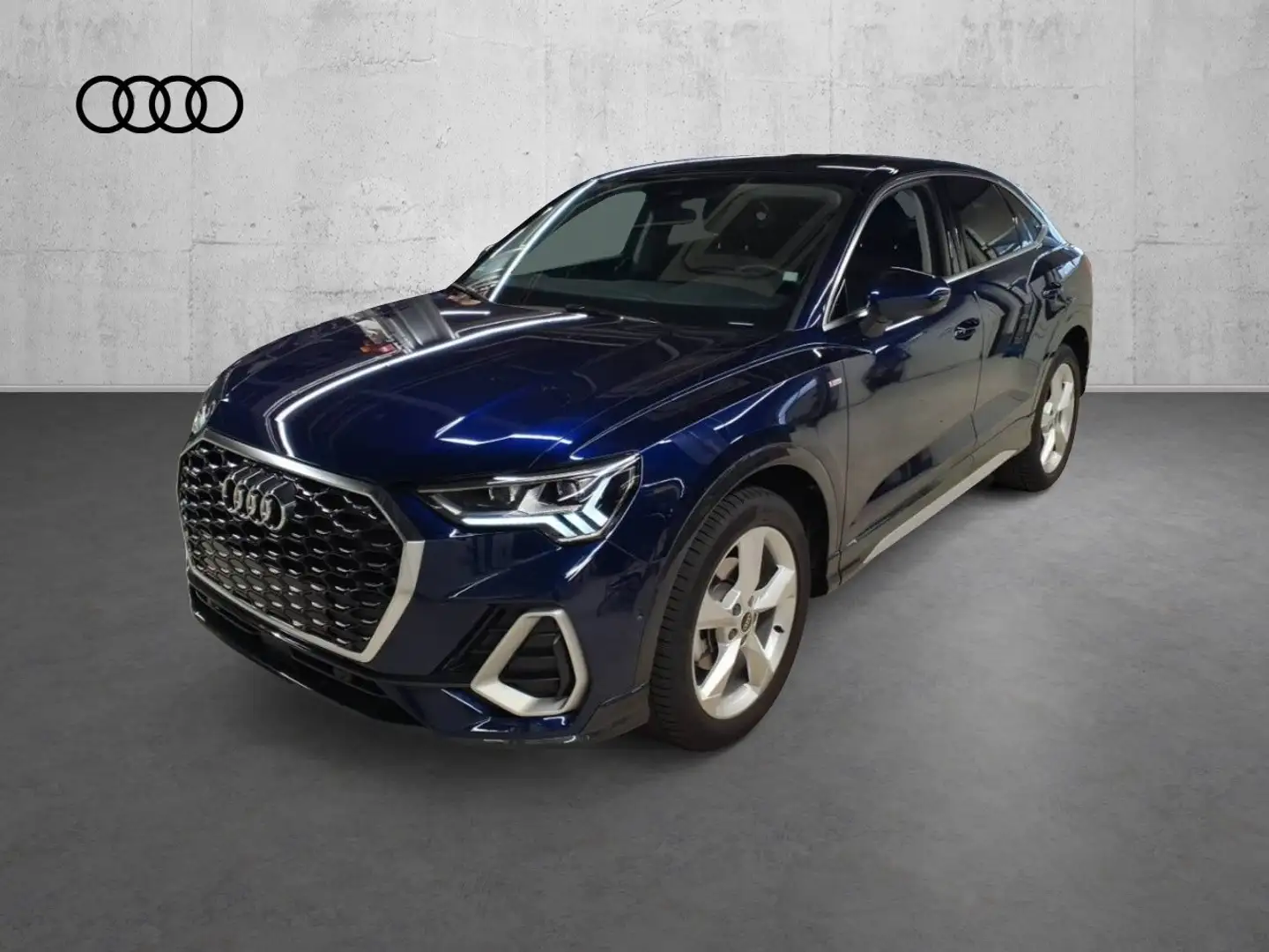 Audi Q3 S line 35 TFSI S tronic Navi virtua Blau - 2