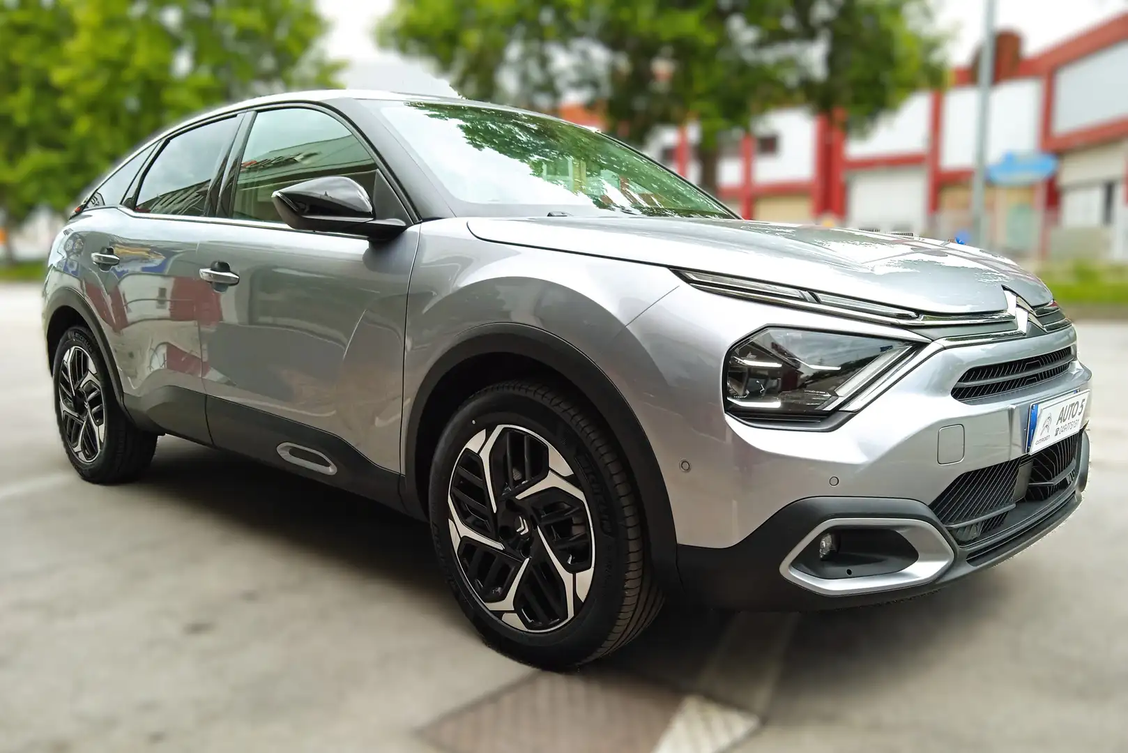 Citroen C4 C4 1.2 puretech Shine s Argent - 1