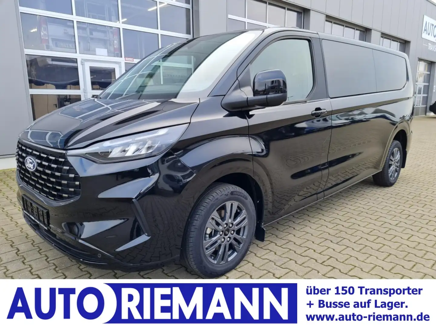 Ford Tourneo Custom 320 L2 Titanium 9 Sitze STANDHZ Klima Schwarz - 1