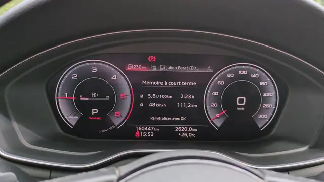 Audi A4 view 12
