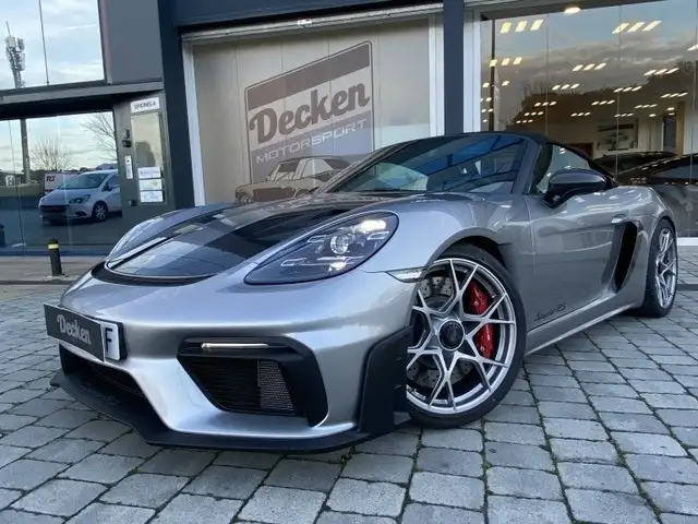 Porsche 718 Spyder Deportivo Automático de 2 Puertas