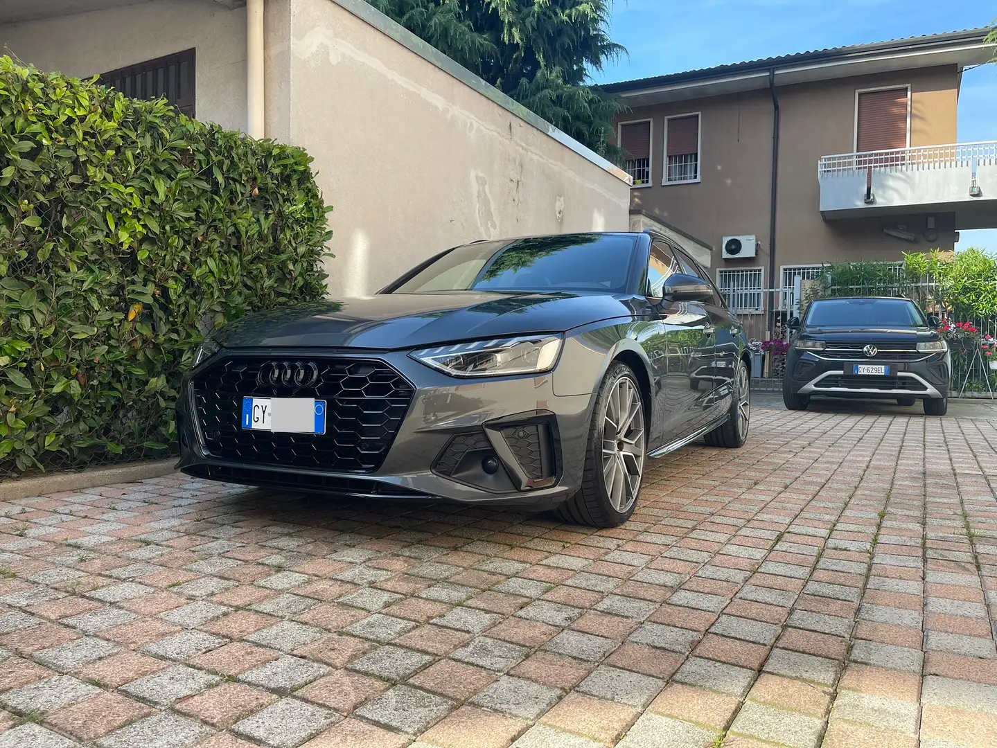 Audi A4 A4 3X S-line idt black Panorama Pelle - 2