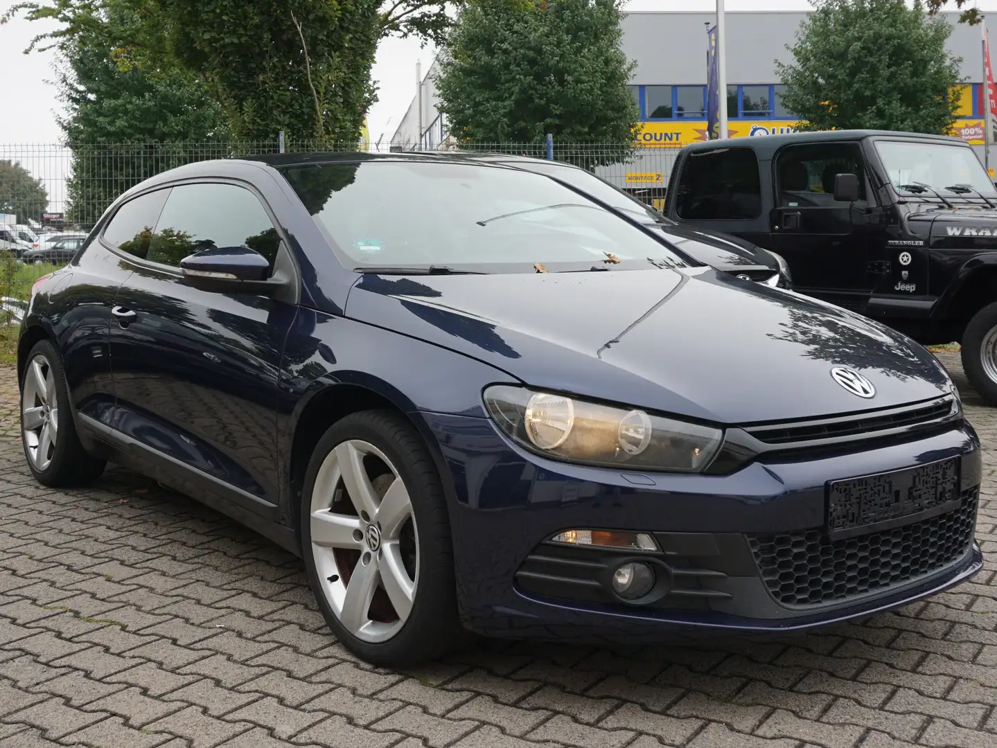 Volkswagen Scirocco 2.0 TSI 155 kW Blau - 1