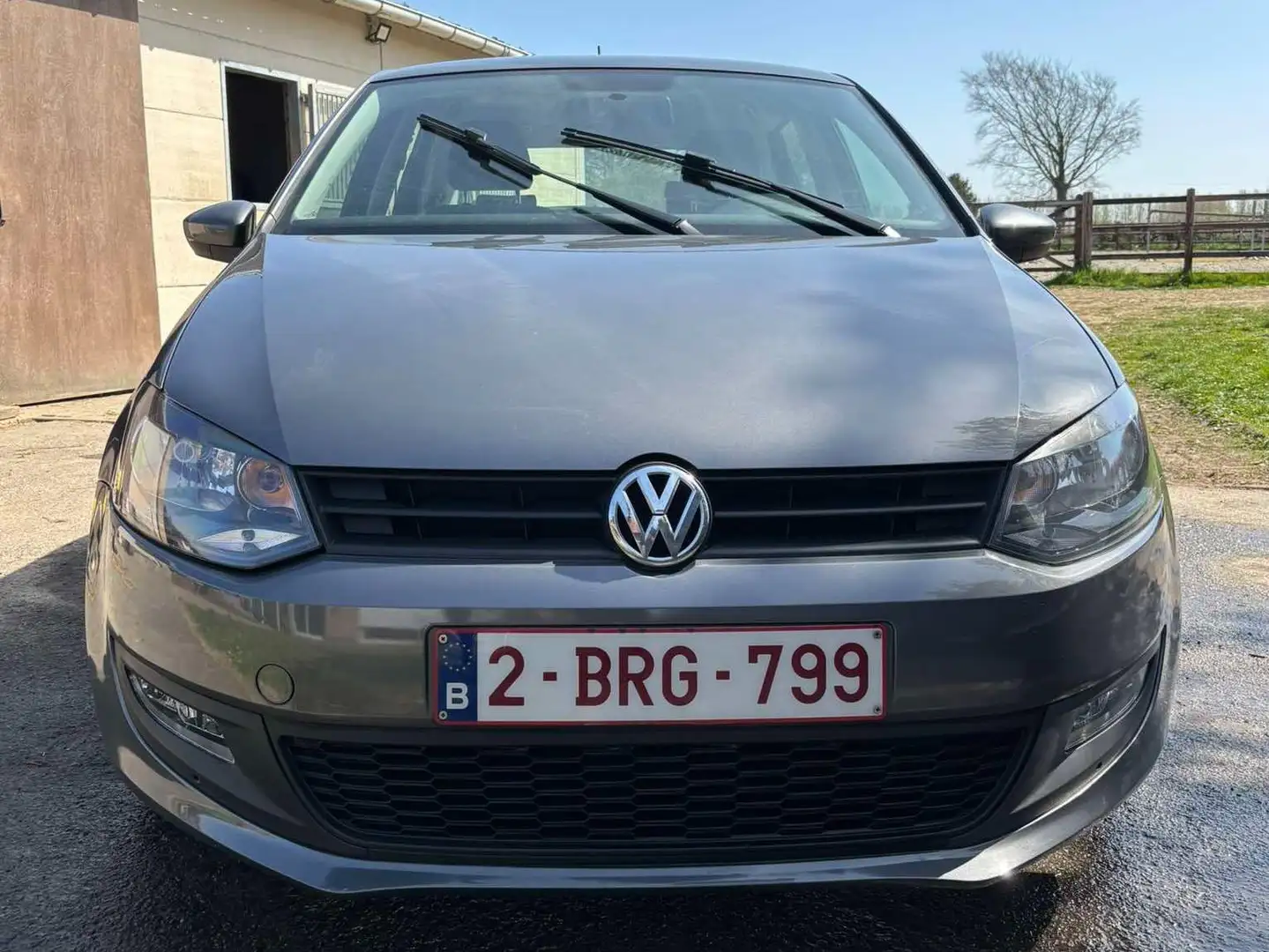 Volkswagen Polo Polo 1.2 MATCH Gris - 1