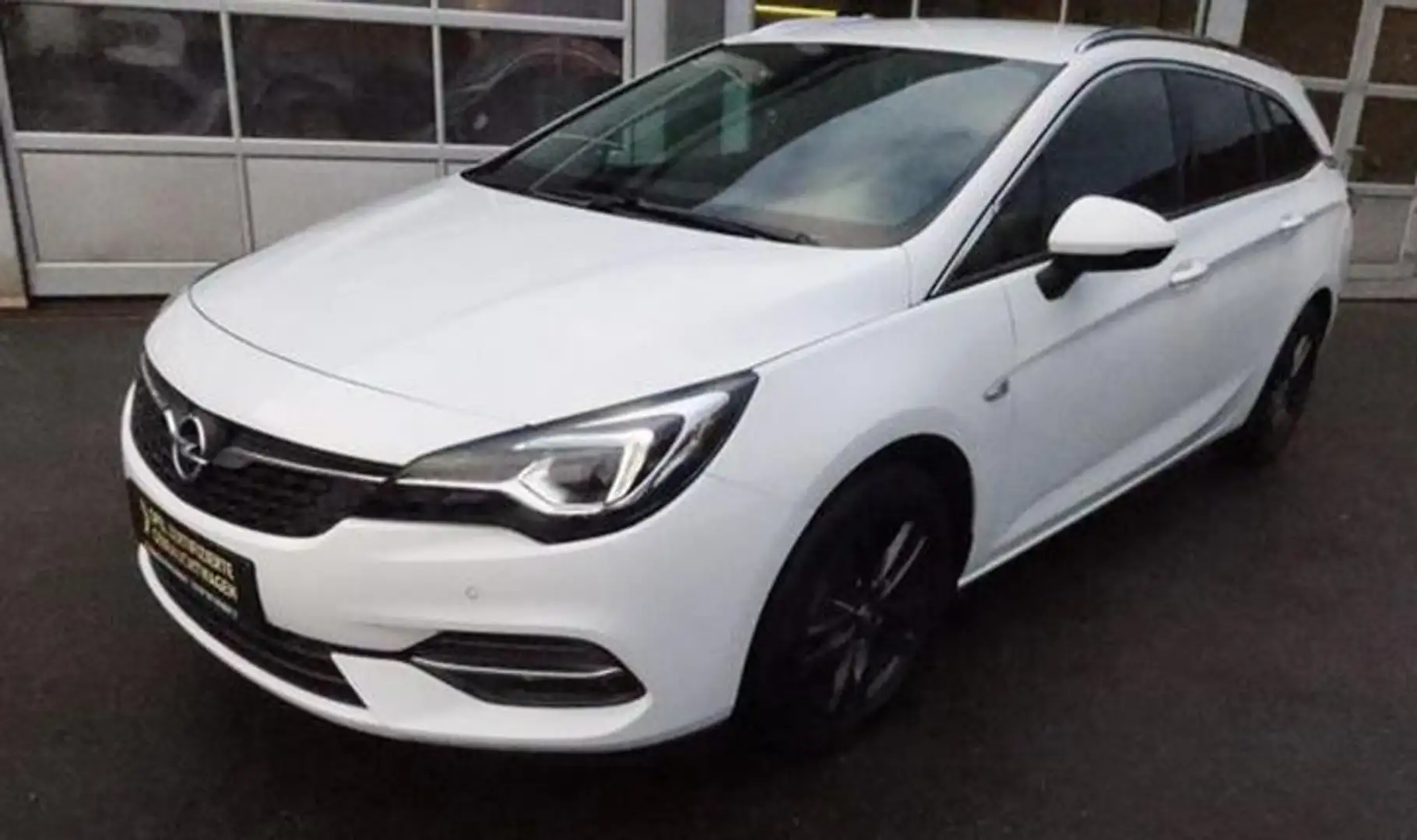 Opel Astra Astra 1.4 Selection Weiß - 1