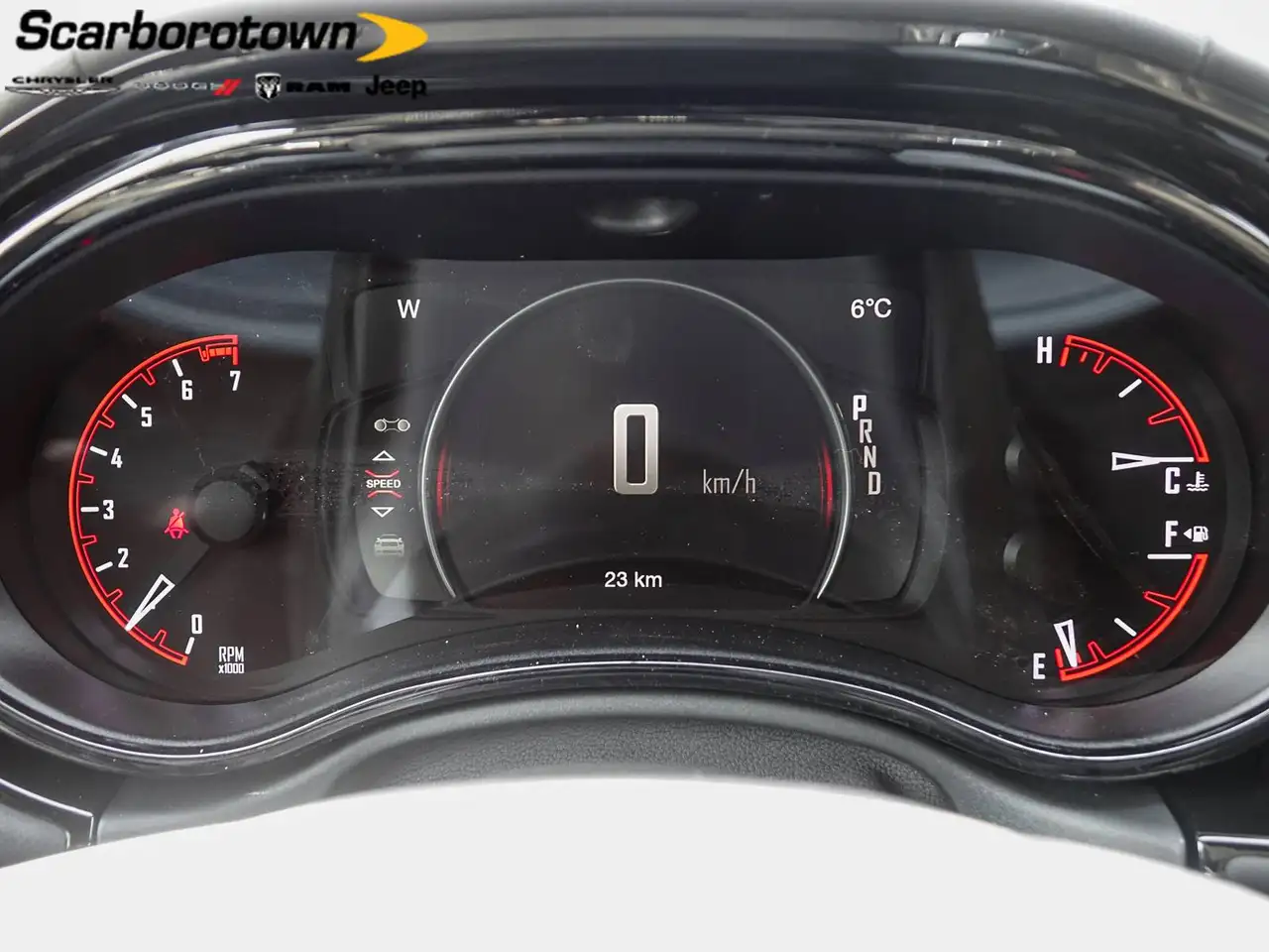 Dodge Durango снимка Dodge Durango
