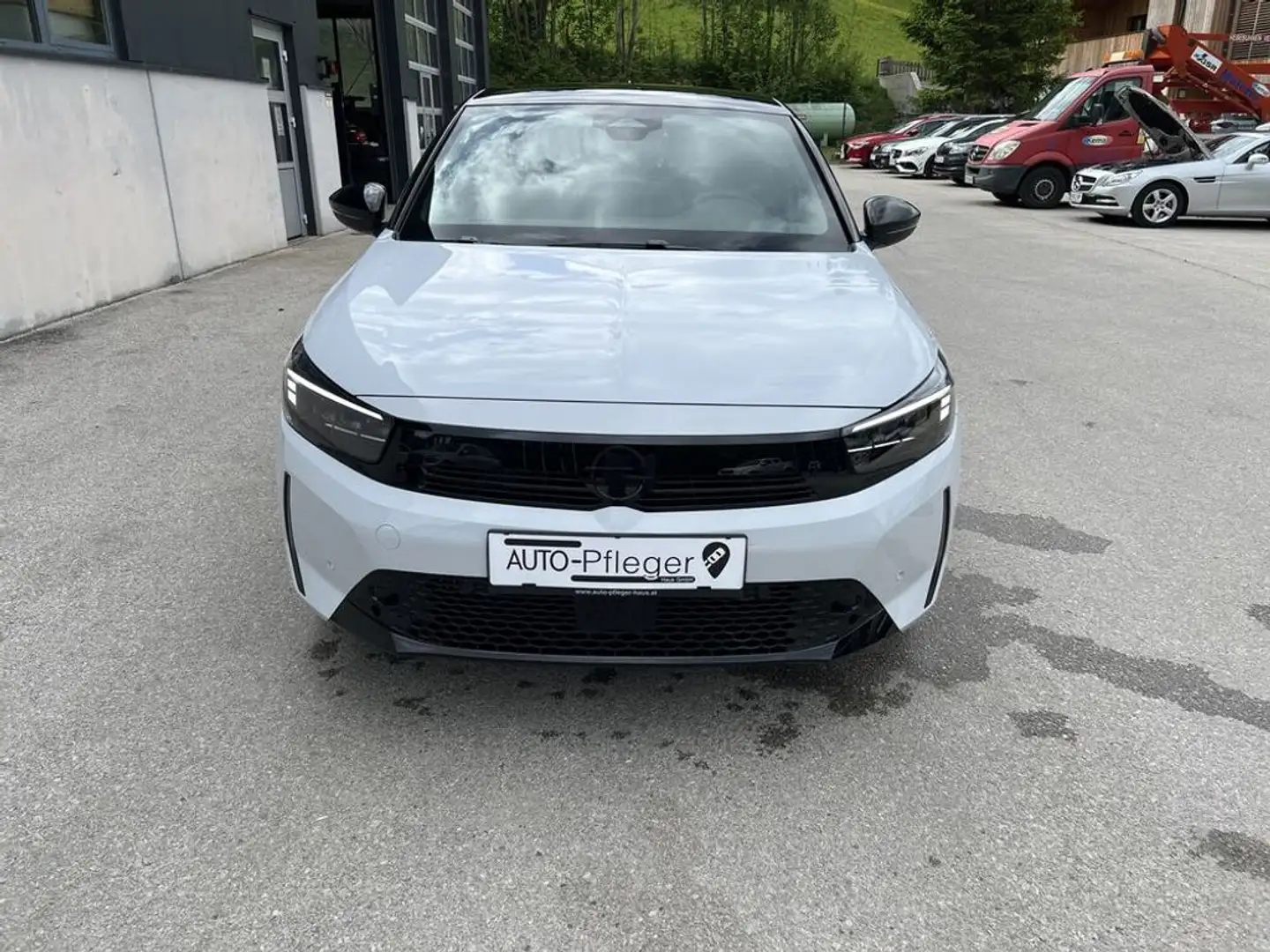 Opel Corsa 1,2 Direct Injection Turbo Euro 6.4 GS Weiß - 2