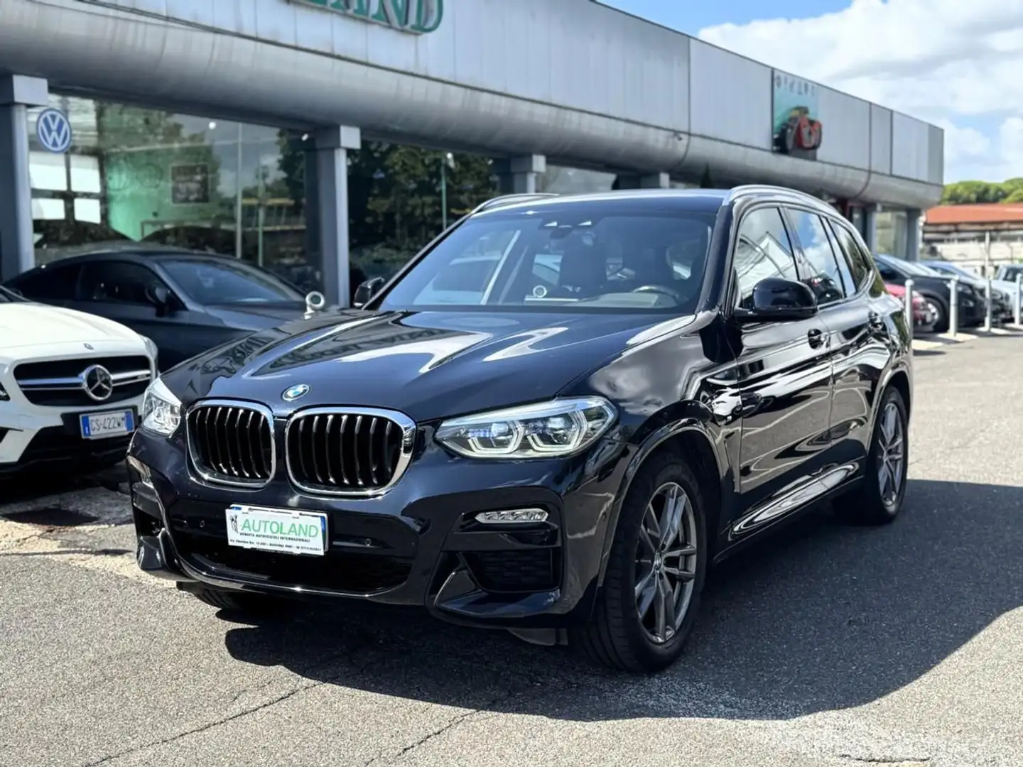 BMW X3 xDrive20i Msport Schwarz - 1