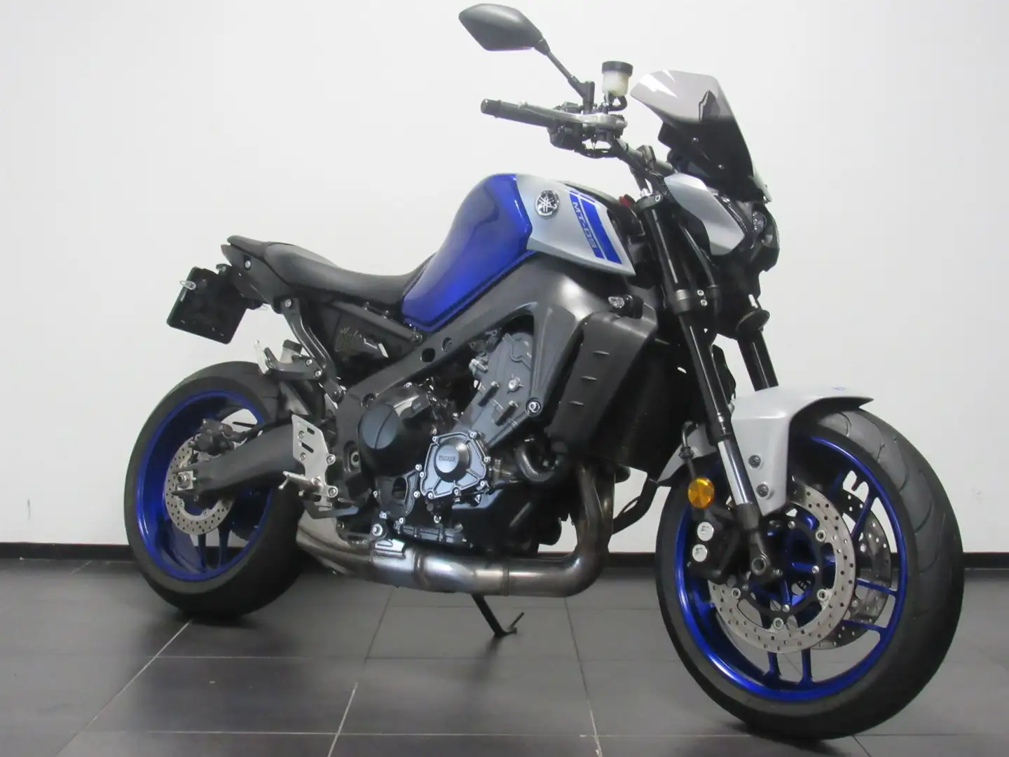 Yamaha MT-09 ABS Blauw - 2