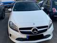 Mercedes-Benz 180 A180de Blanc - thumbnail 2