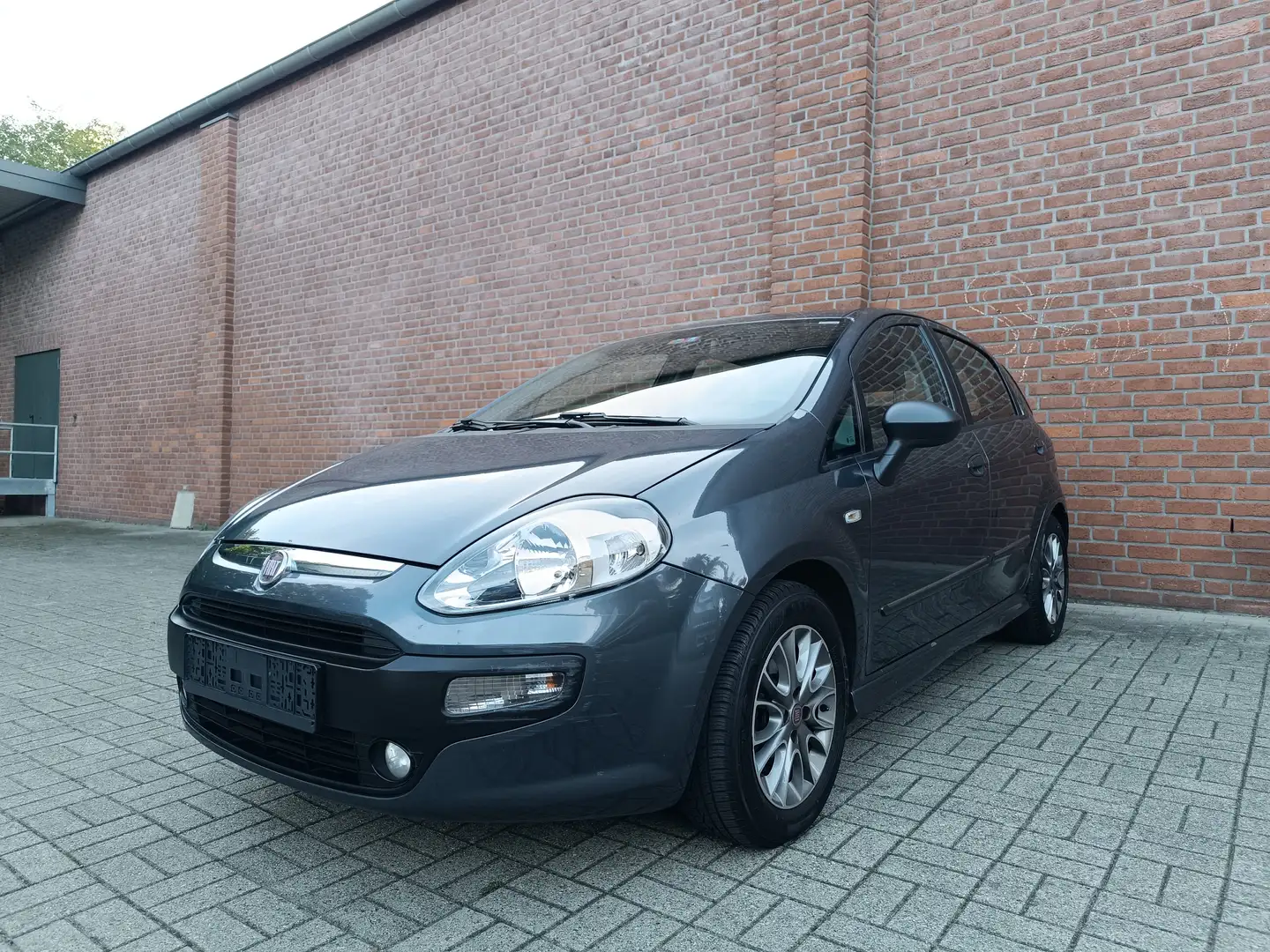 Fiat Punto Evo Punto EVO Diesel 5-Türer 1.3 16V Multijet Blau - 1