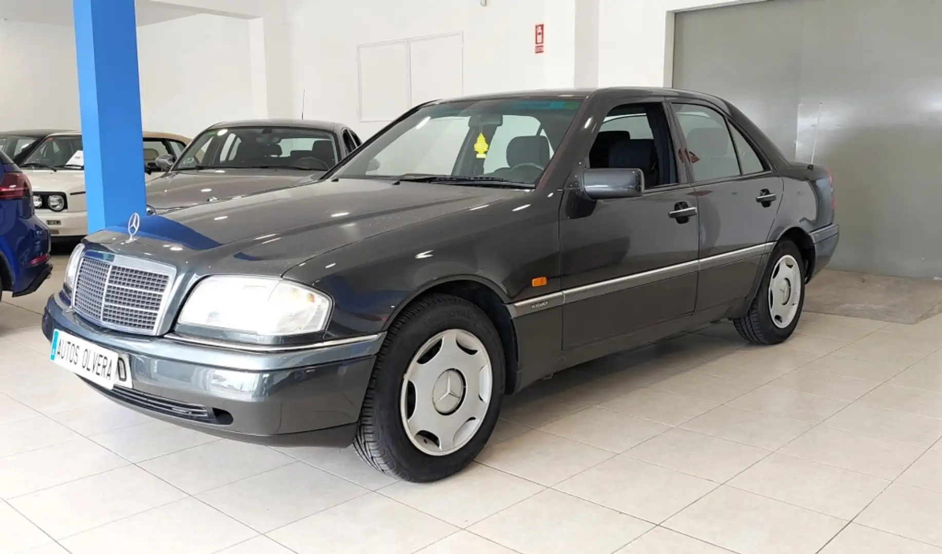 Mercedes-Benz C 220 Elegance Negru - 1