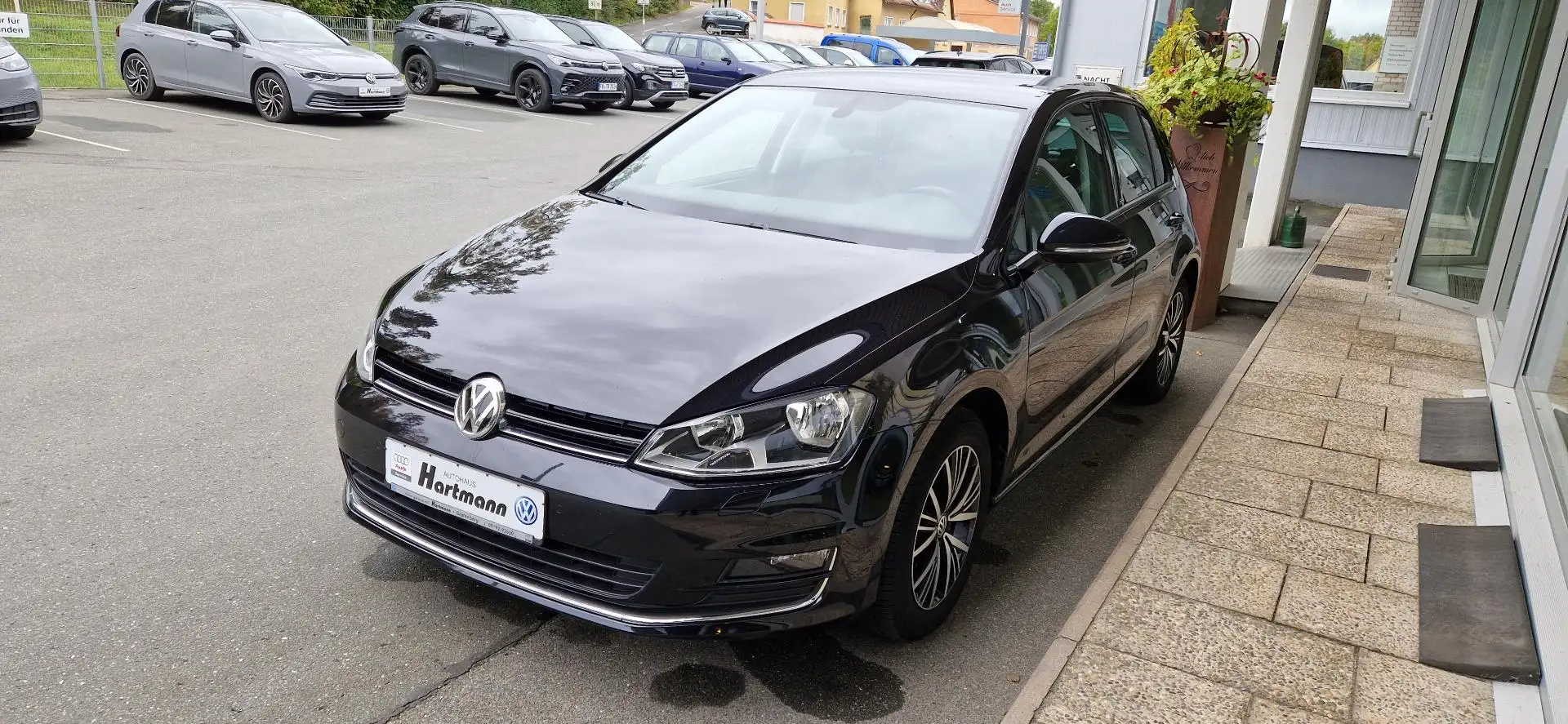 Volkswagen Golf Comfortline 1,4TSI Allstar Klima Sitzheizung Zwart - 1