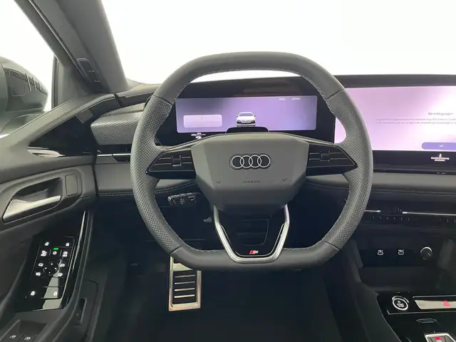 Audi E-Tron view 12