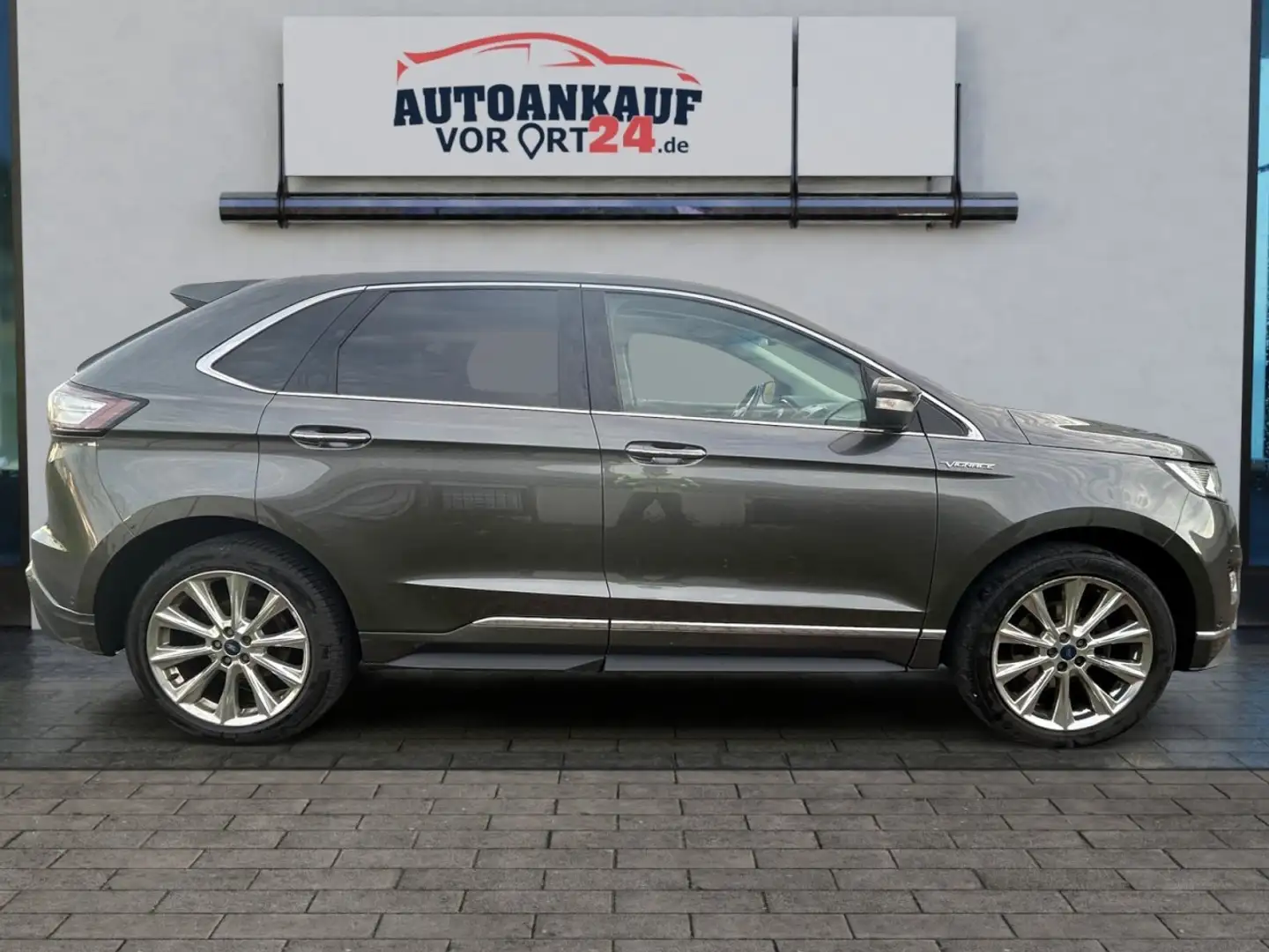 Ford Edge Vignale 4x4*Standheizung*Pano*Voll* Klima Navi Gris - 2
