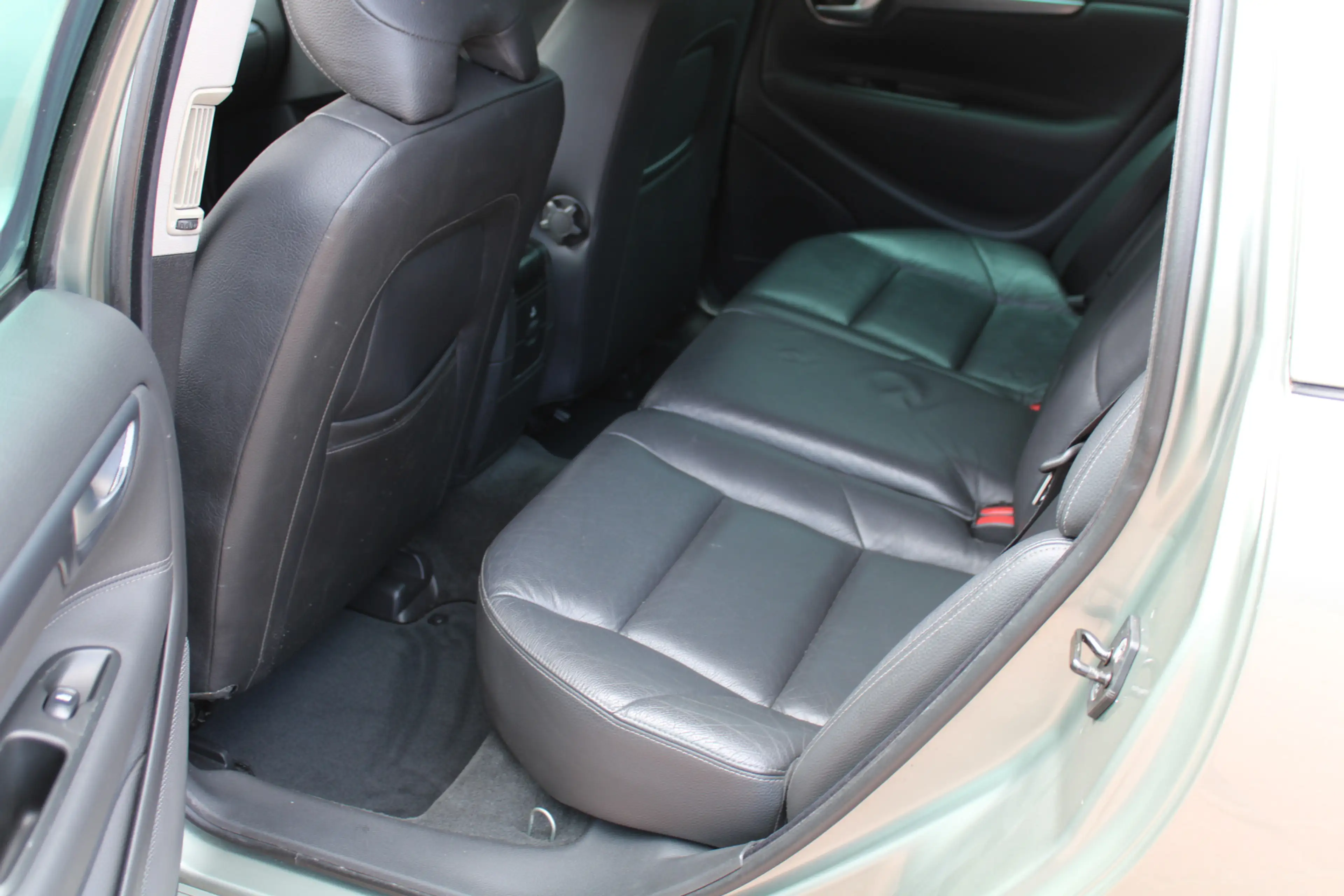 Volvo V70 2.5T AUTOMAAT YOUNGTIMER incl. 21% BTW — photo 23