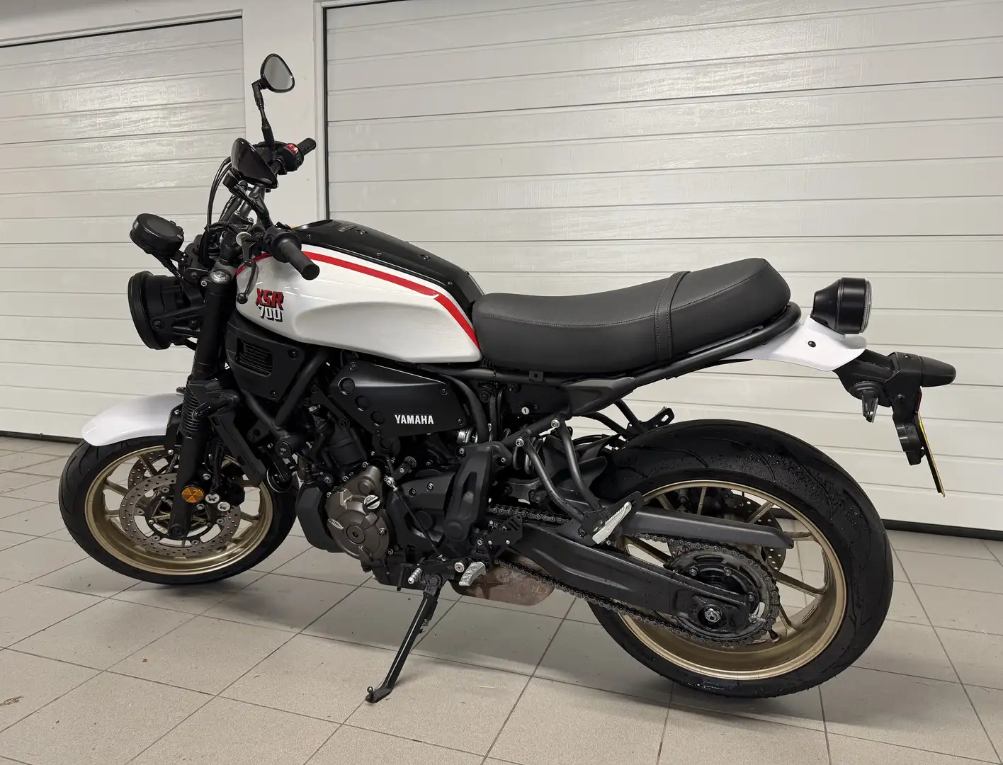 Yamaha XSR 700 Yamaha XSR 700 Xtribute - 2