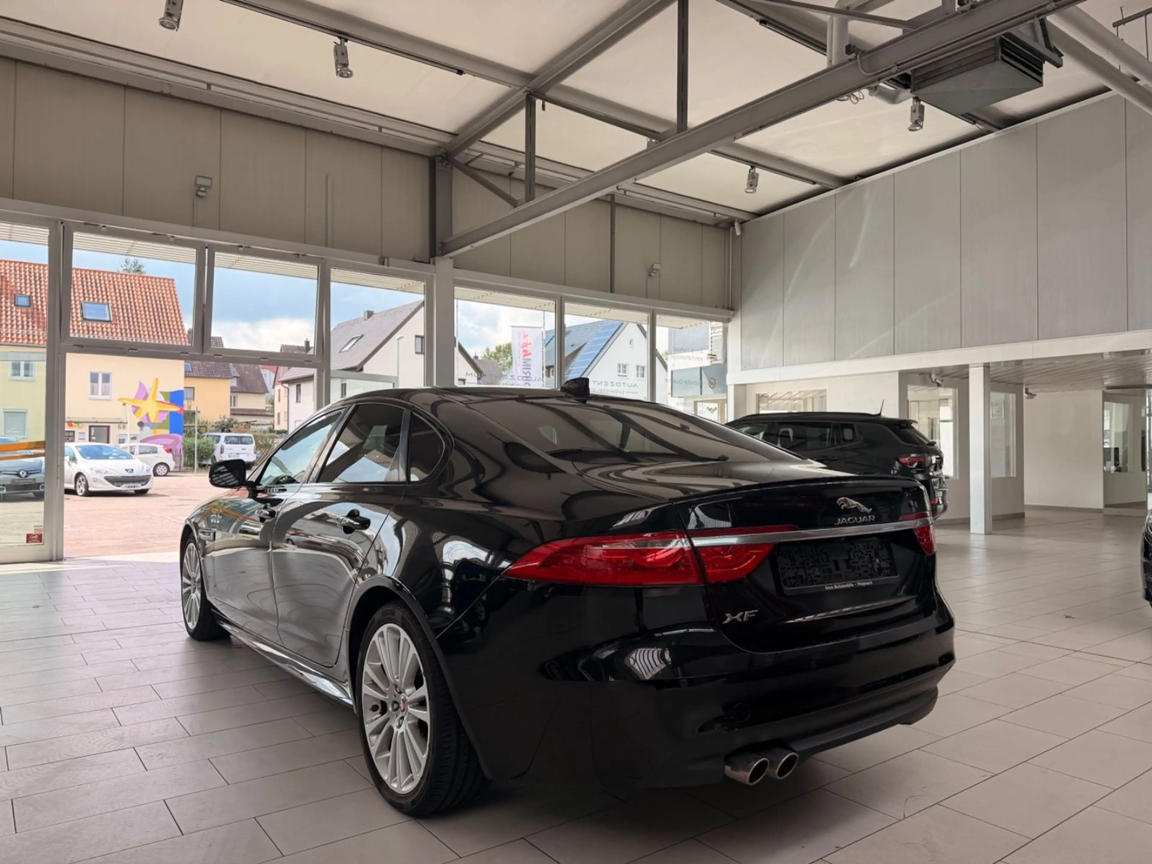 Jaguar XF R-Sport*VOLLAUSSTATTUNG* — photo 6