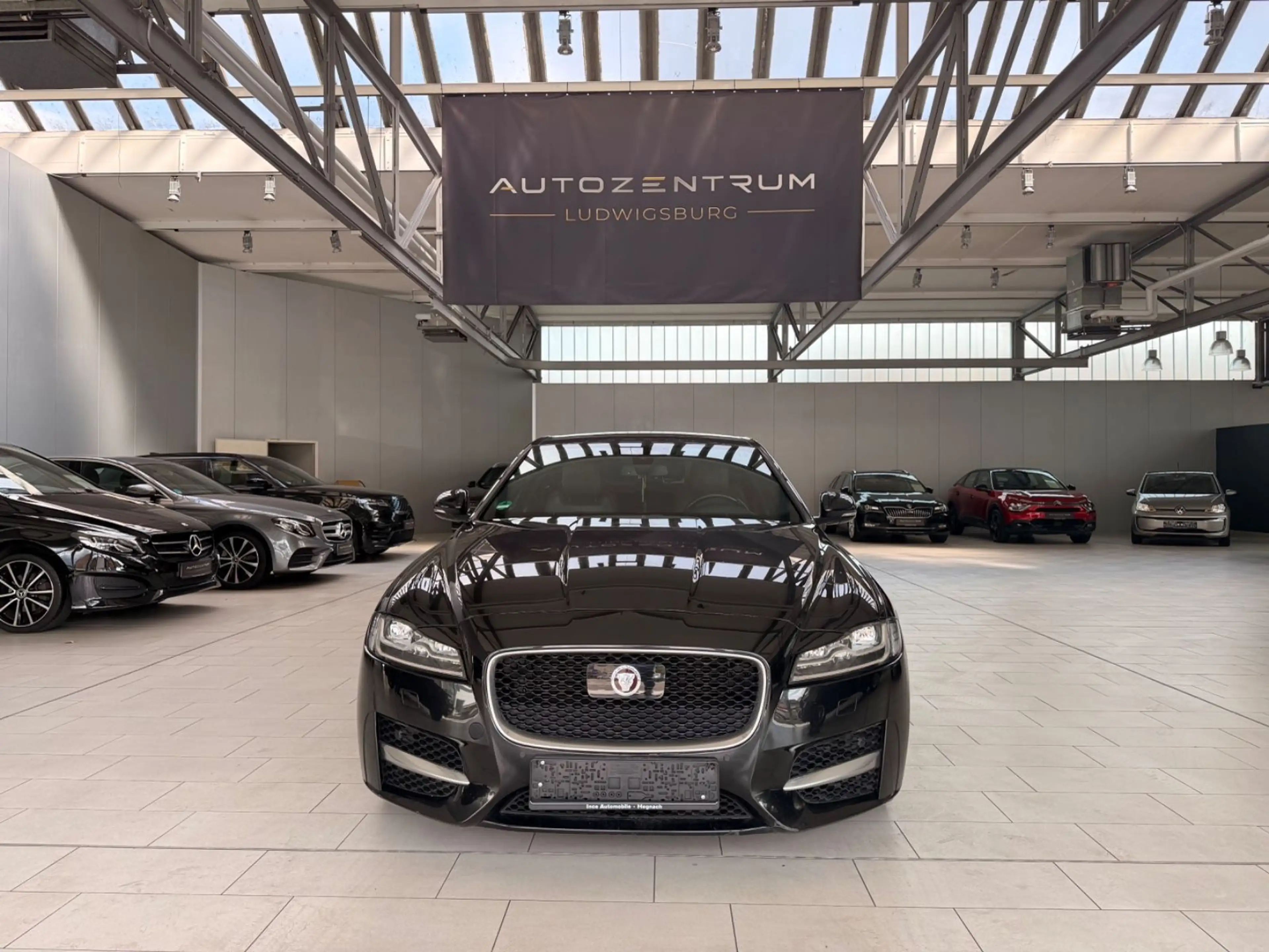 Jaguar XF R-Sport*VOLLAUSSTATTUNG* — photo 2