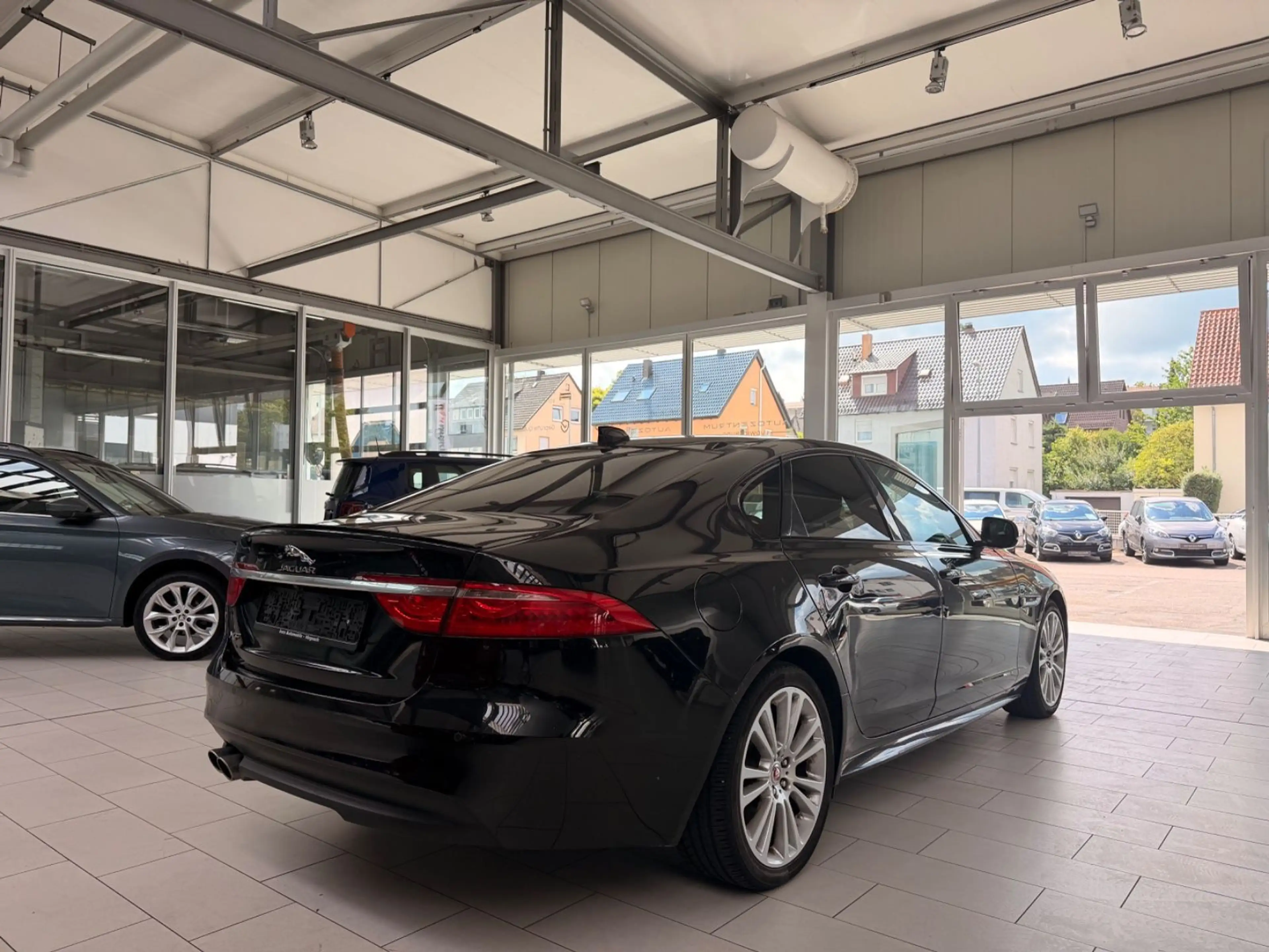 Jaguar XF R-Sport*VOLLAUSSTATTUNG* — photo 5