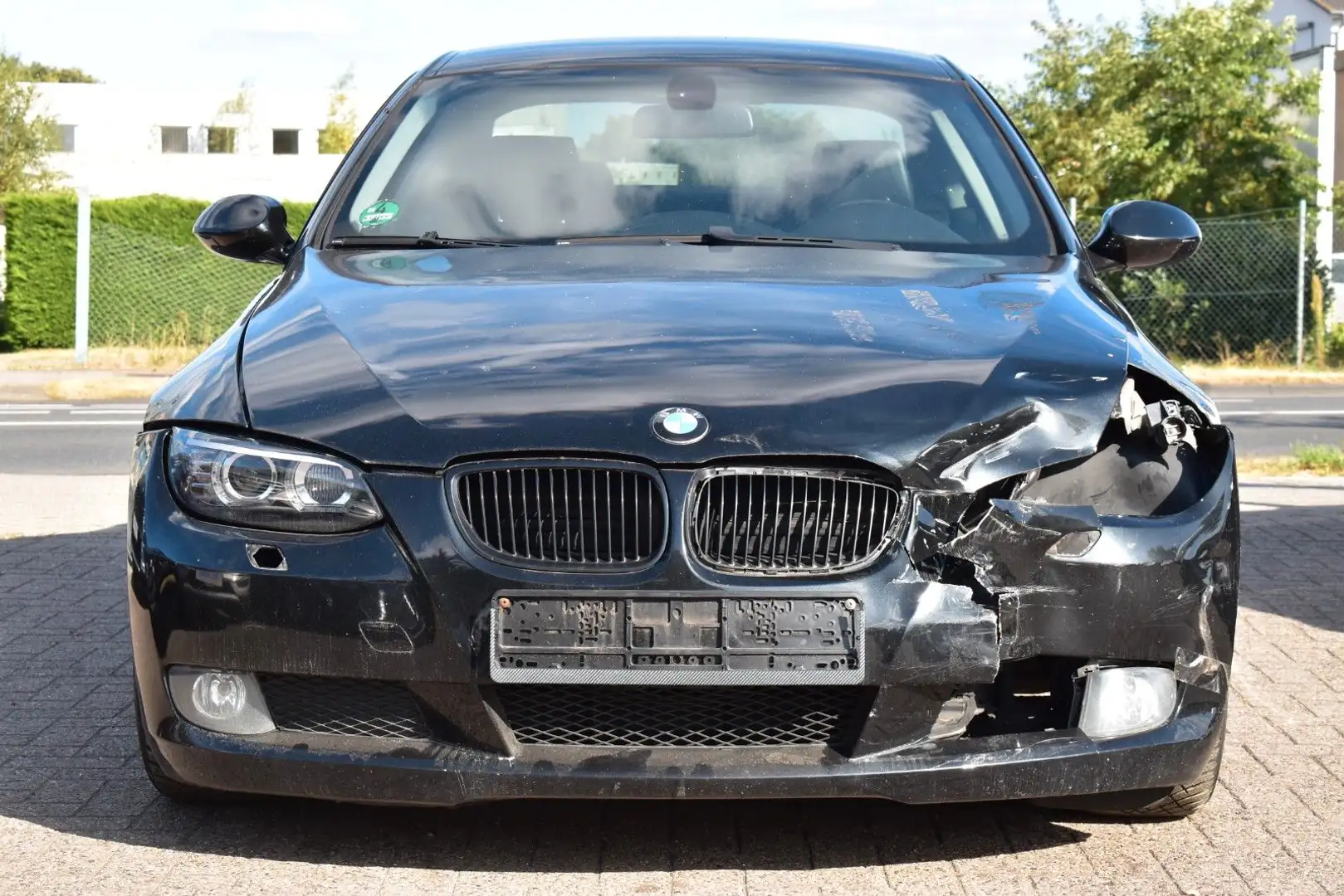 BMW 325 i Coupe AUT.|Bi-Xenon|Leder|Navi-Prof.|Si-Hzg Schwarz - 2