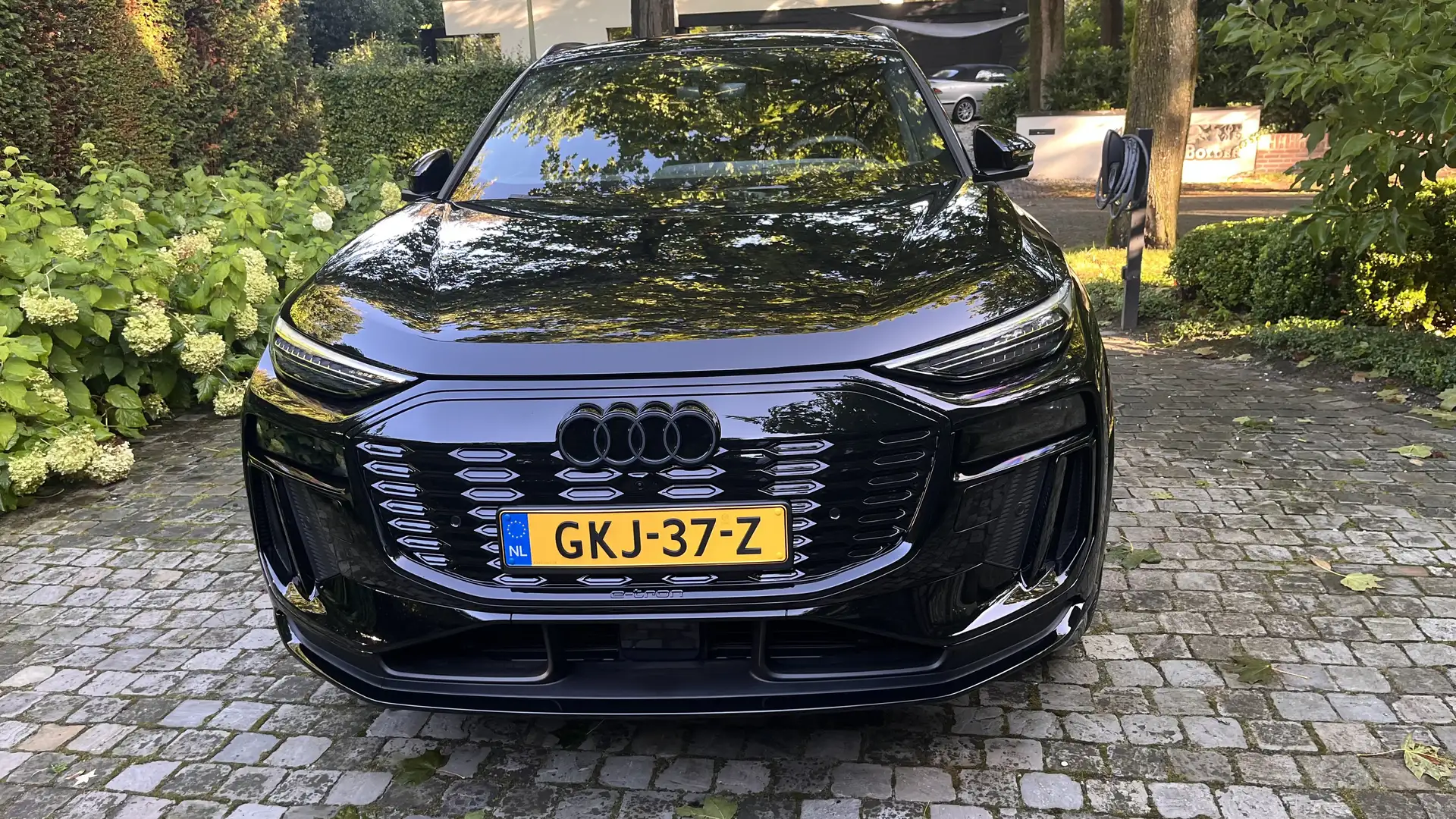 Audi Q6 SLine Quattro 285kW Černá - 2