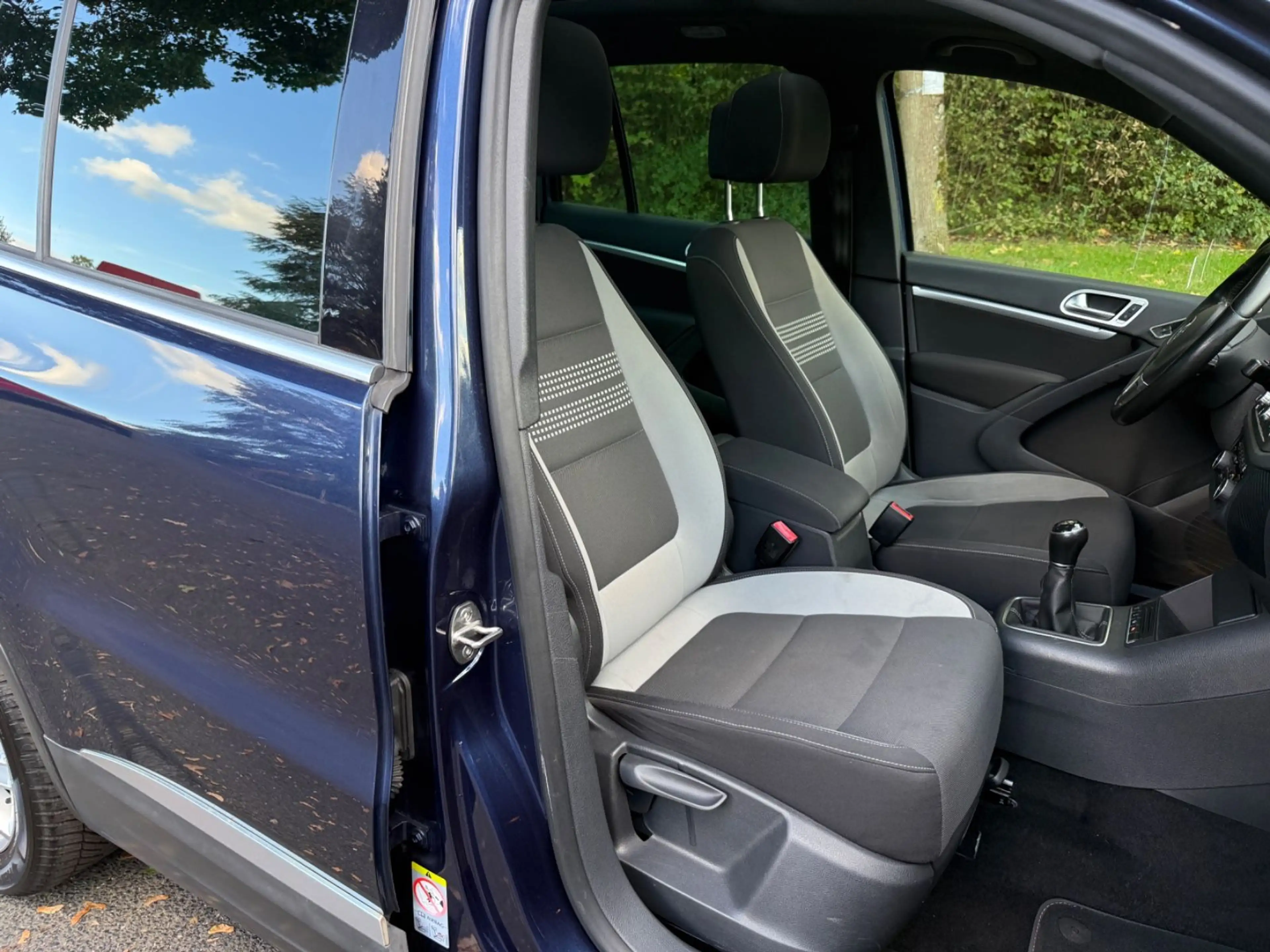 Volkswagen Tiguan Sport & Style BMT,Panoram,Navi — photo 14