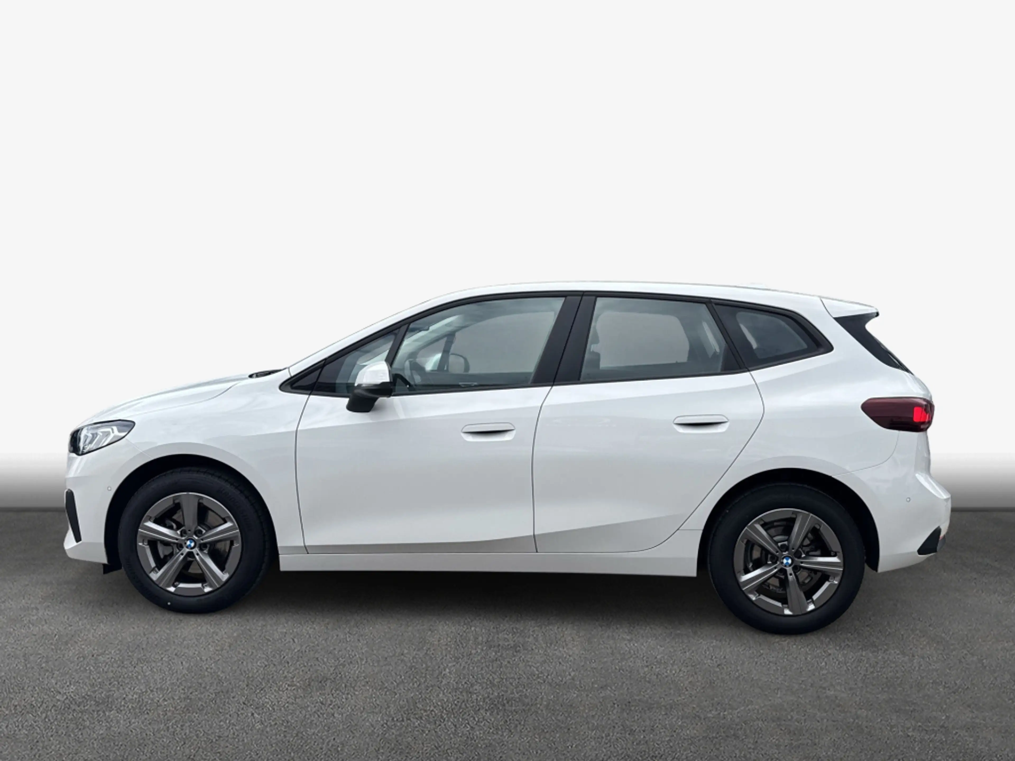 BMW 216 216i Active Tourer Aut., SHZ — photo 5