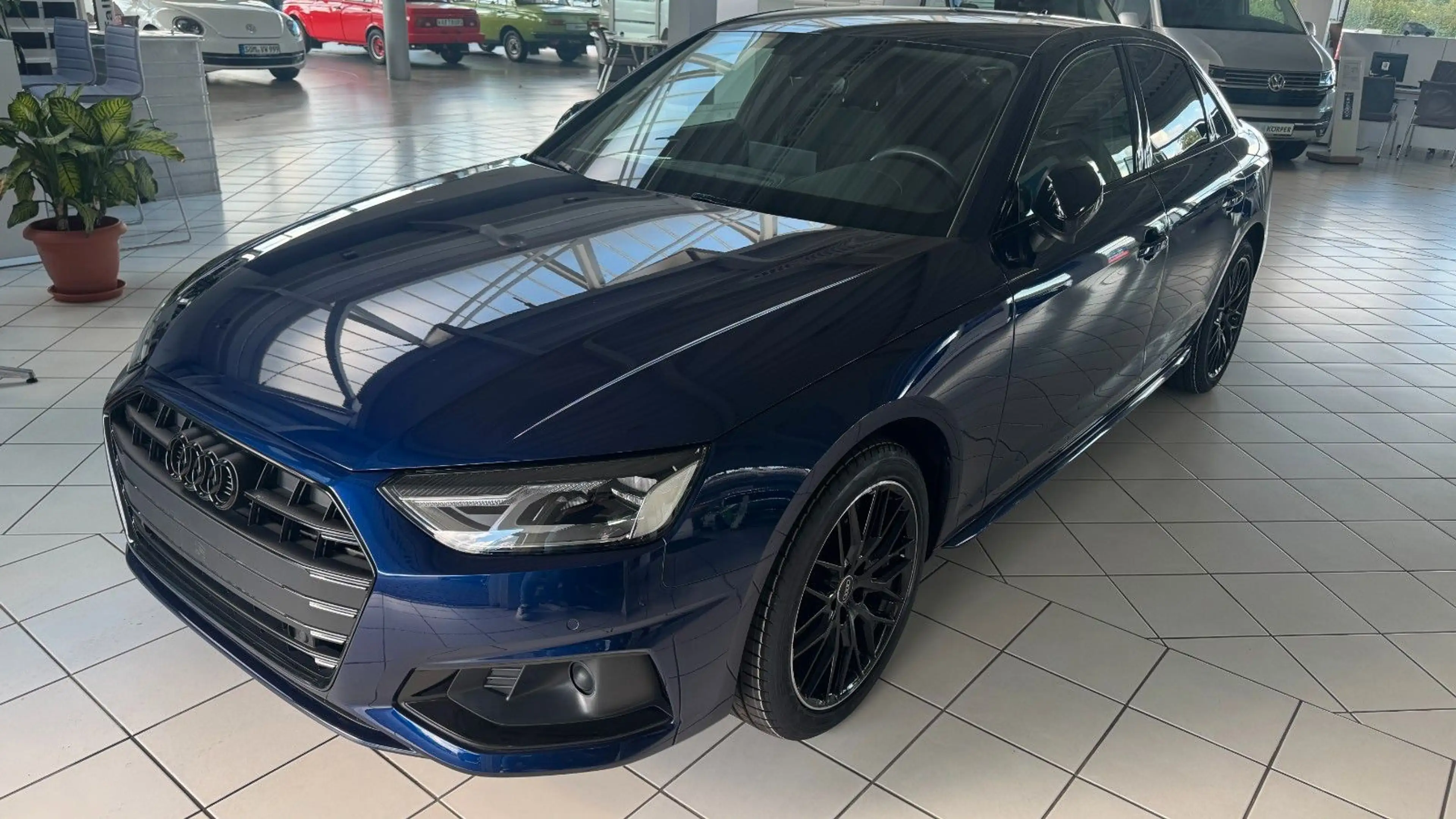 Audi A4 Lim. 35 TFSI advanced