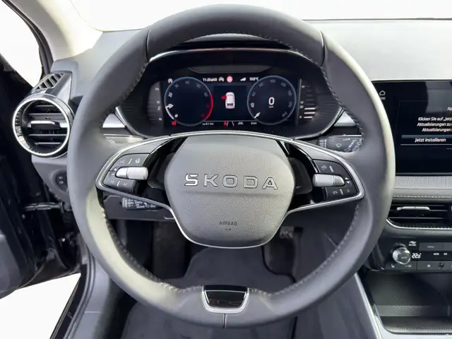 Skoda Fabia view 10