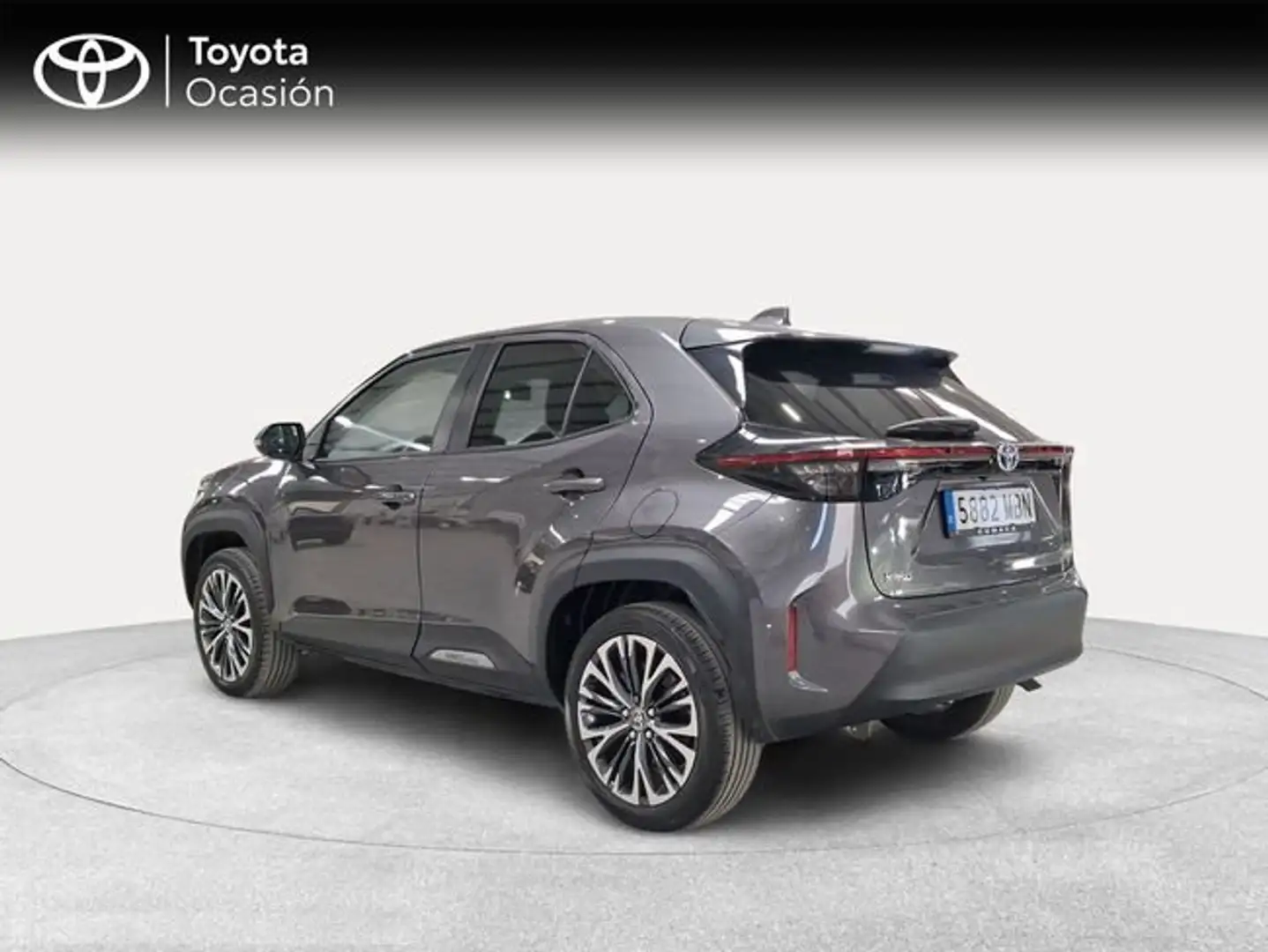 Toyota Yaris Cross 1.5 120H Style Gris - 2