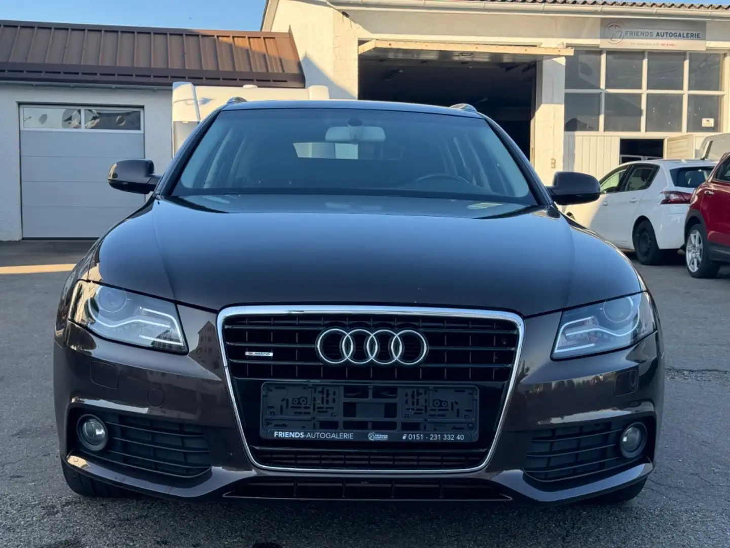 Audi A4 Avant Ambiente|QUATTRO|TEMPOMAT|AHK| Braun - 2