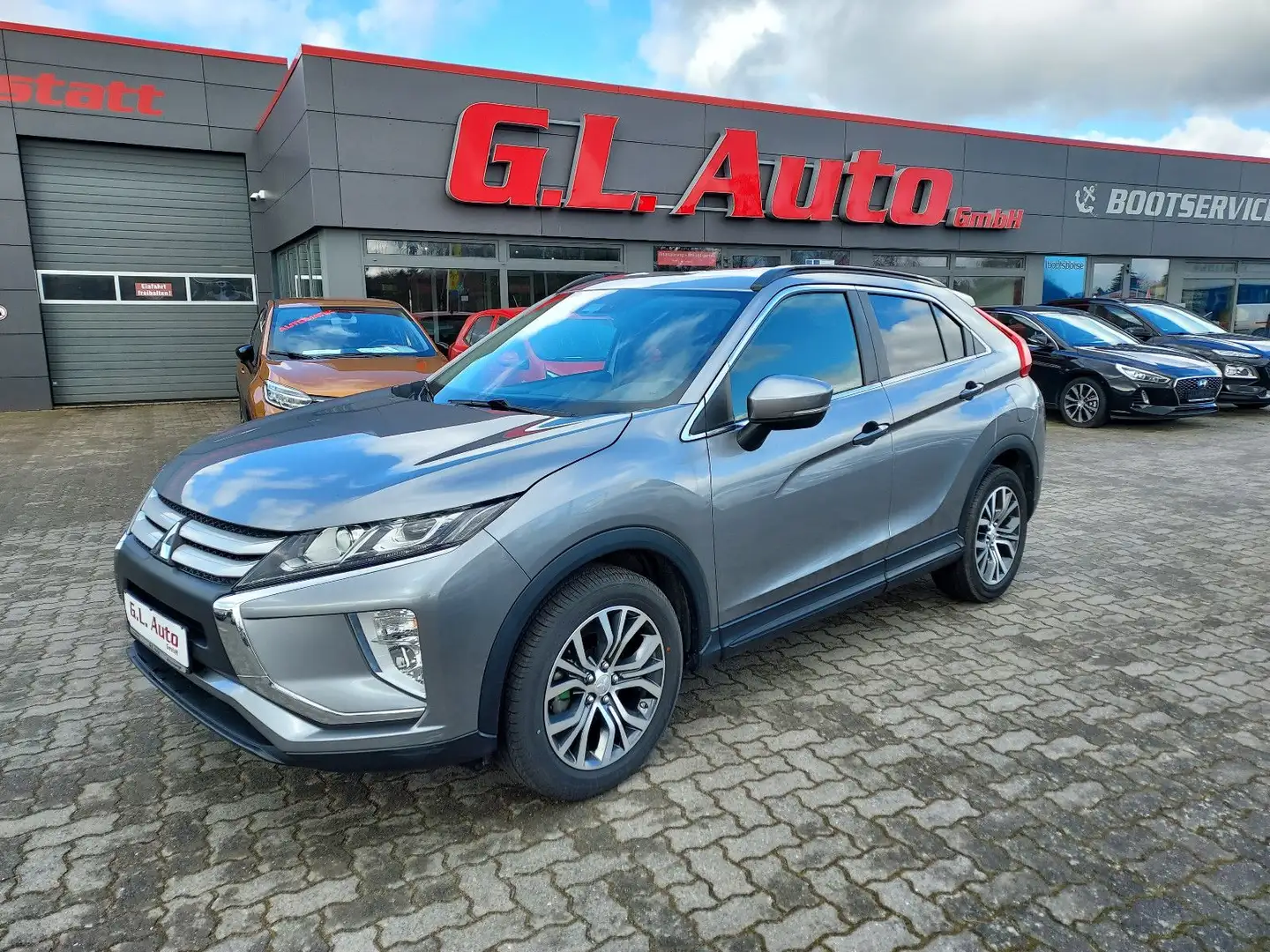 Mitsubishi Eclipse Cross /NAVI(SMARTLINK)/AHK/TEMPO/KLIMAAUT Grau - 1