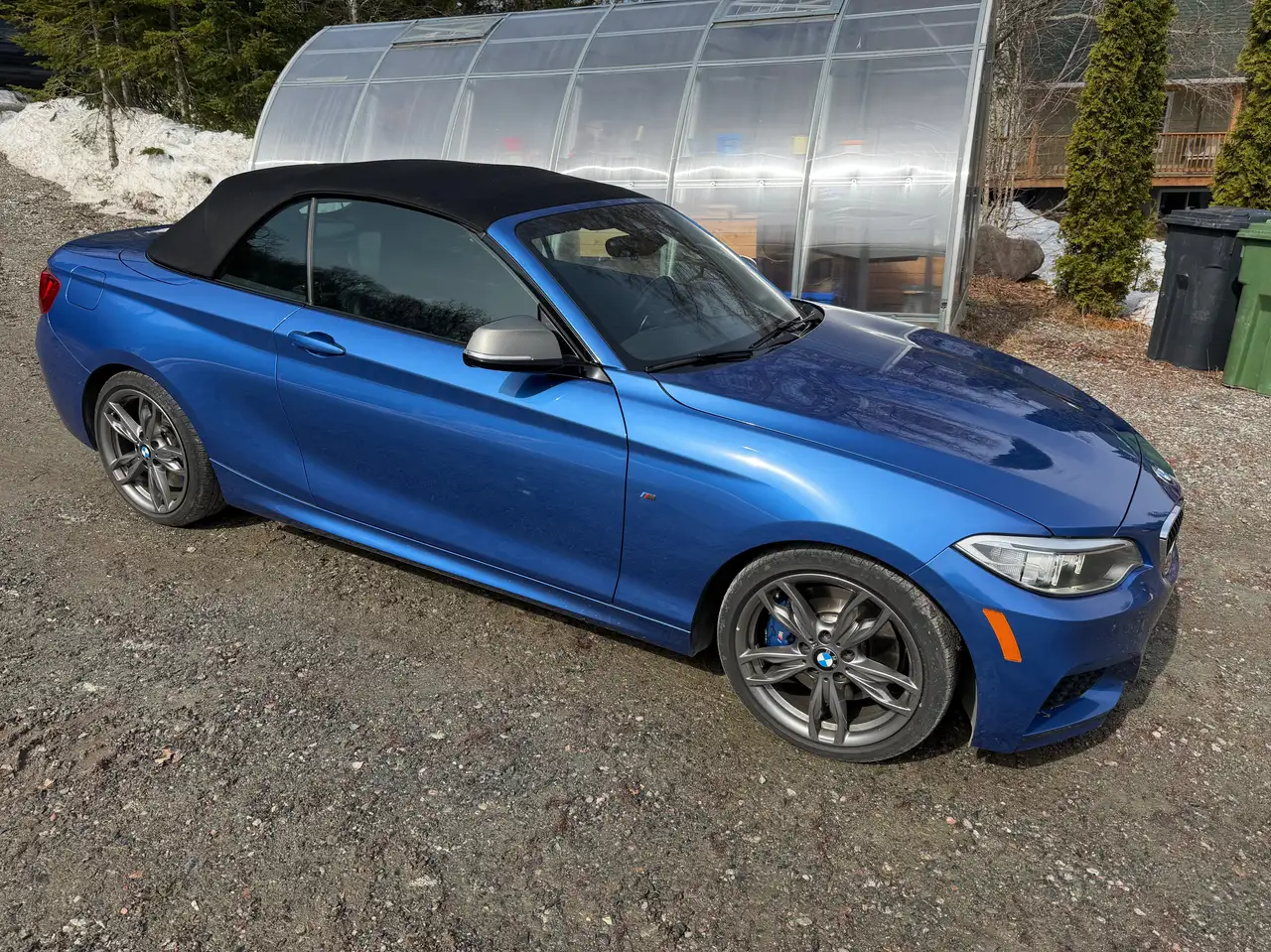 BMW 2 Series снимка BMW 2 Series