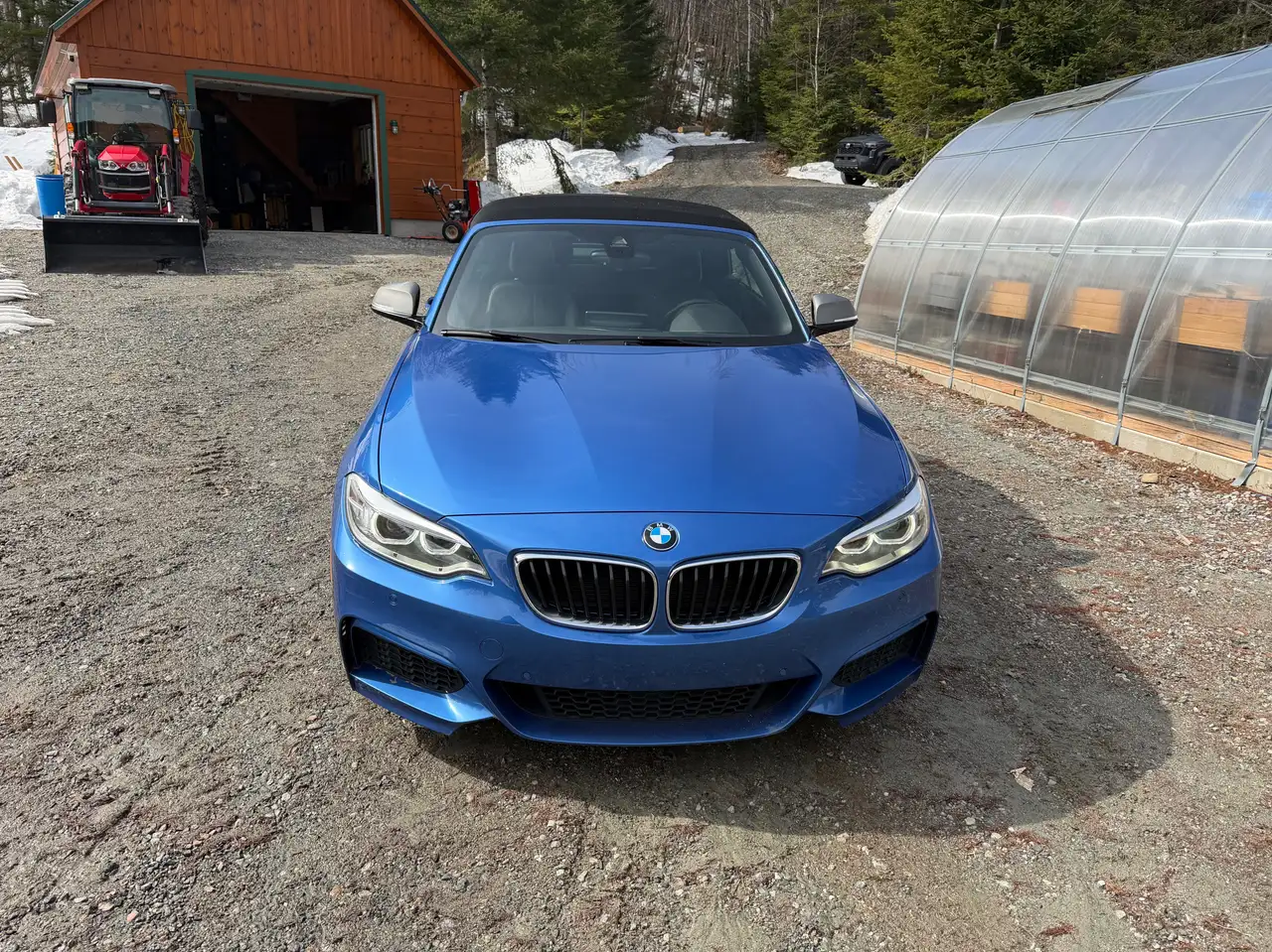 BMW 2 Series снимка BMW 2 Series