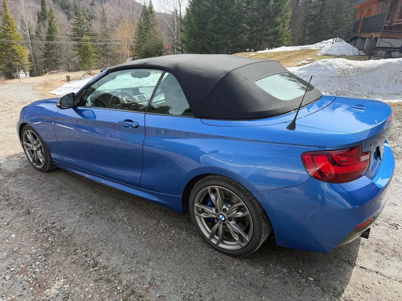 BMW 2 Series снимка BMW 2 Series