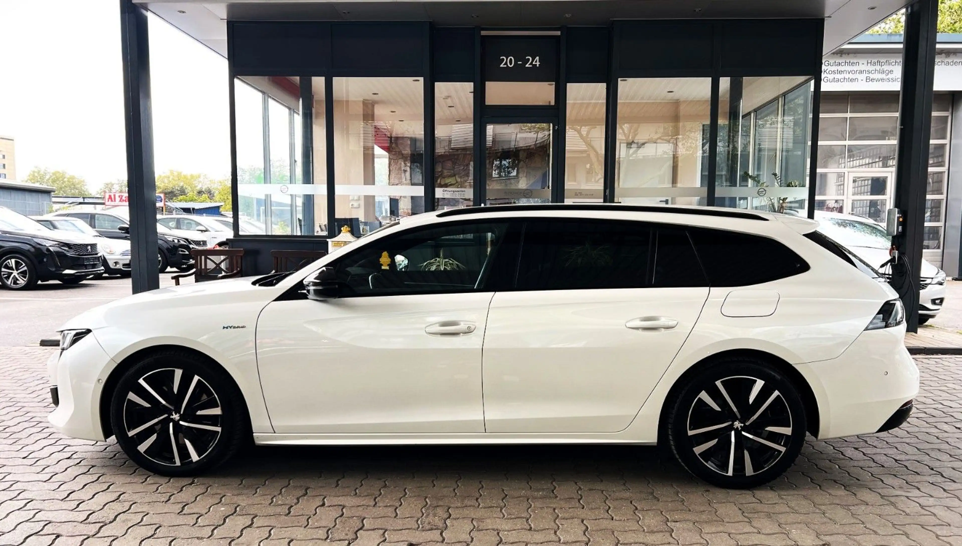 Peugeot 508 SW/GT/165 kW/Plug-in-Hybrid/360°Kamera/Sport — photo 6