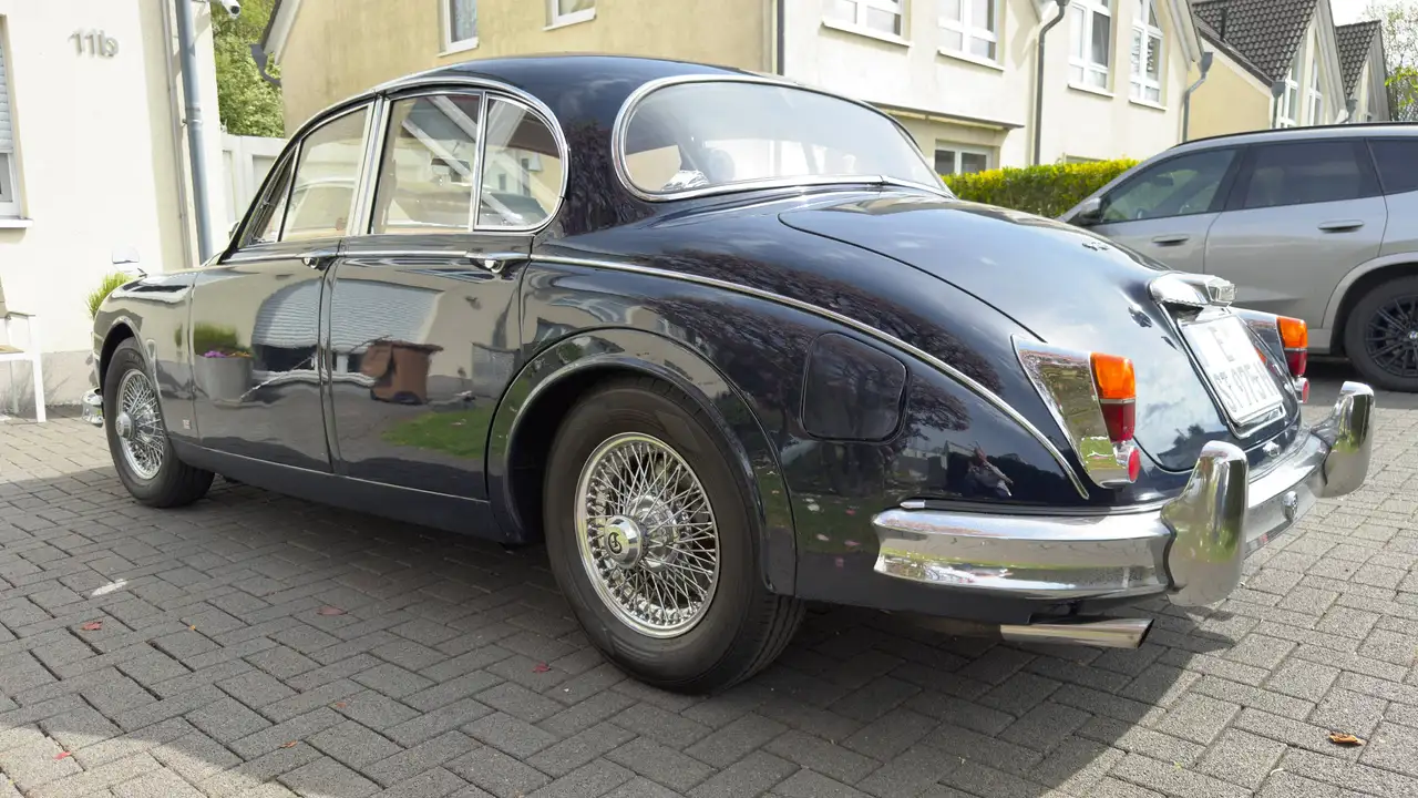 Jaguar MK II Daimler V8 250, foto 5
