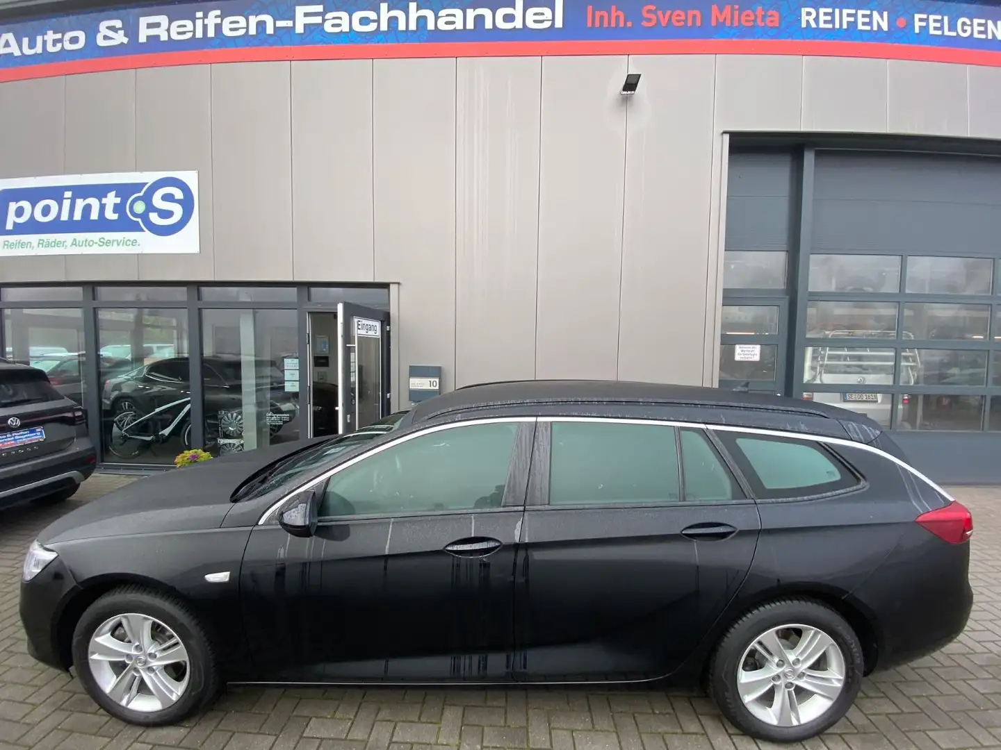 Opel Insignia B Sports Tourer Business AUTOMATIK*LED Zwart - 2