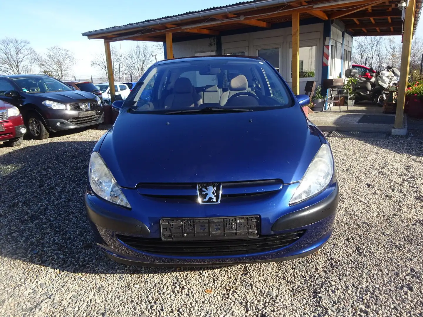 Peugeot 307 Presence 75 Blau - 2