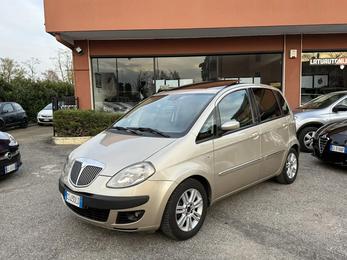 Lancia MUSA Musa I 2004 1.4 16v Platino Bronz - 1