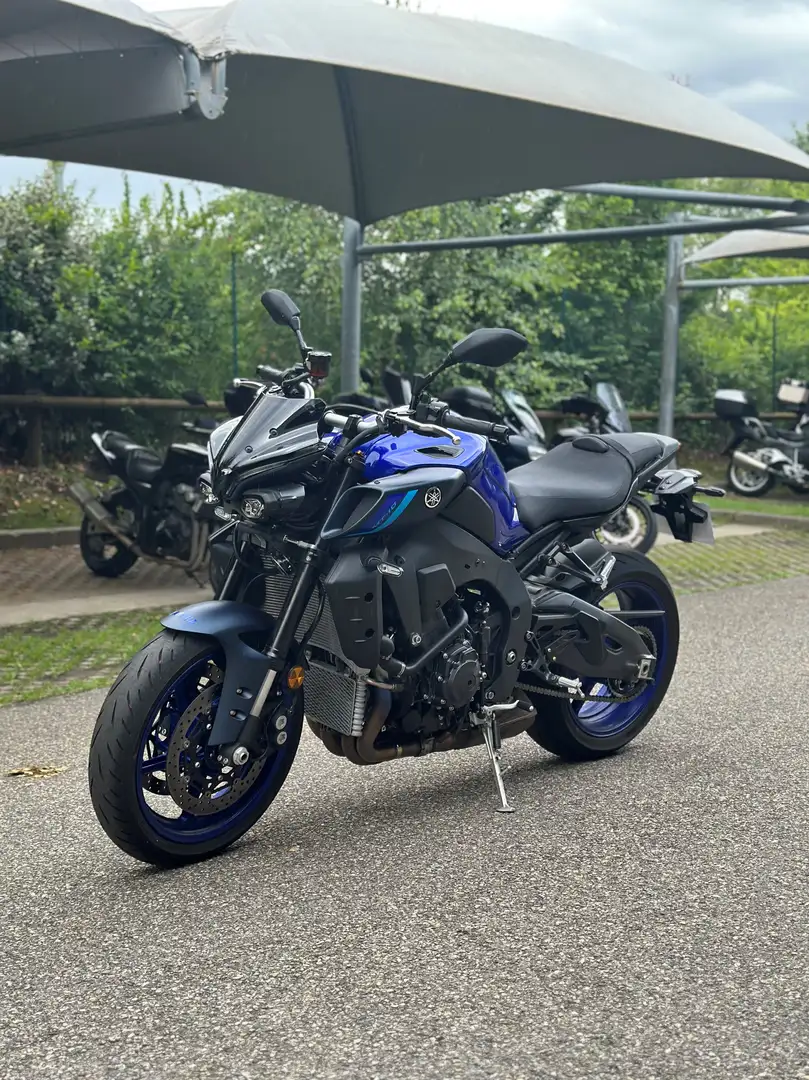 Yamaha MT-10 Bleu - 1